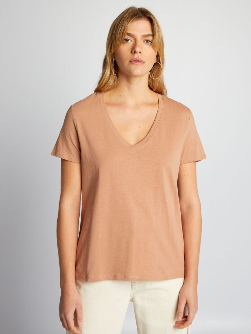 Camiseta básica - MARROM