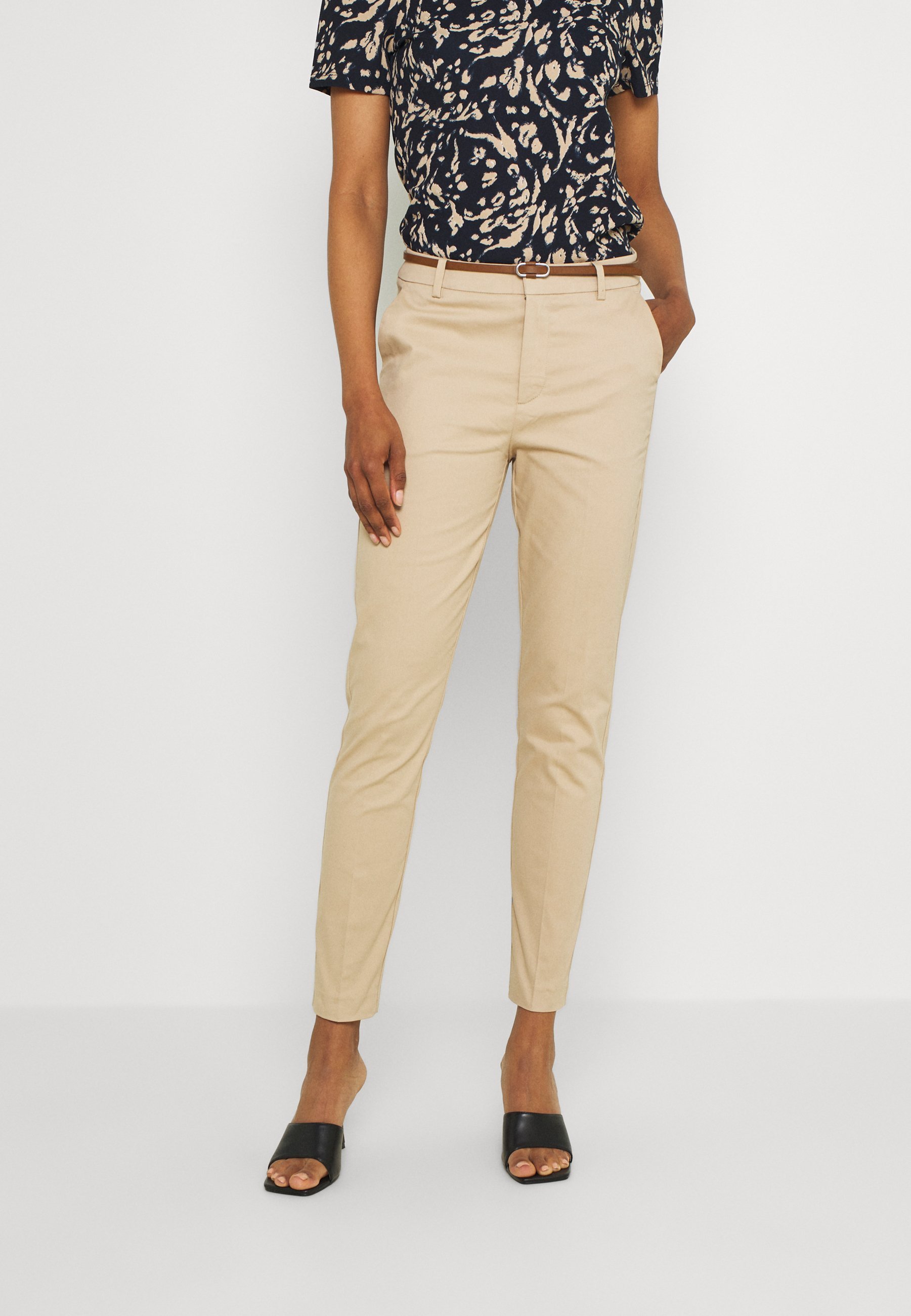b.young DAYS CIGARET - Chinos - camel