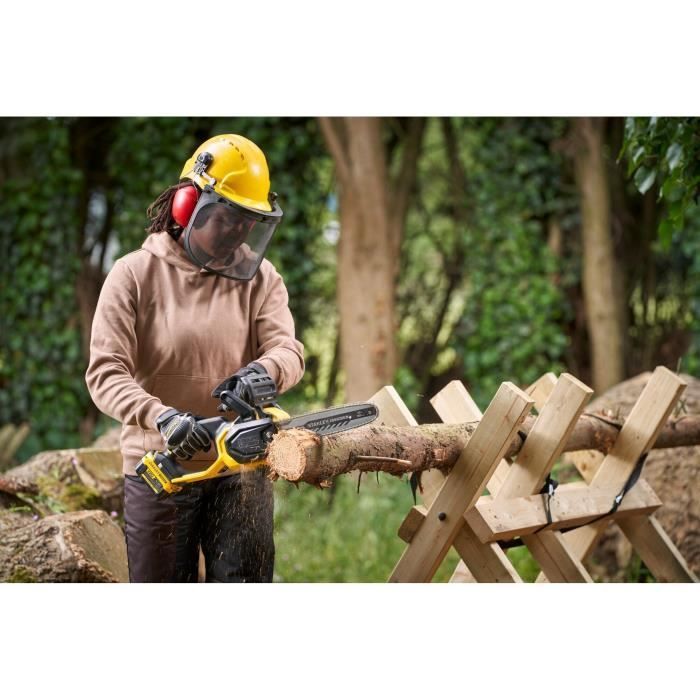 Tronçonneuse éléctrique sans fil - Stanley Fatmax - Brushless - SFMCCS730B-XJ - 18V - 30cm - Sans batterie