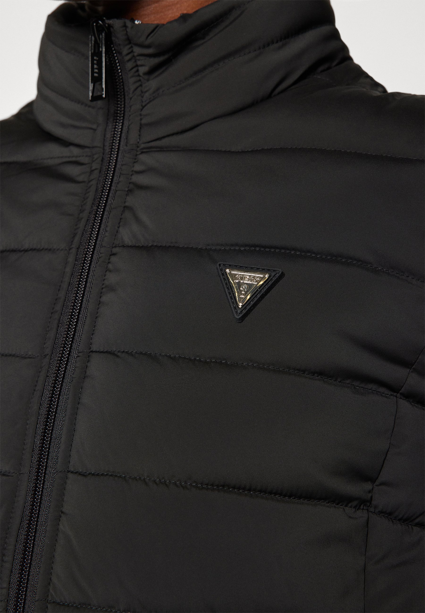 Guess SOLID HEAVY DIANN PUFFER JACKE - Outdoorjack - gitzwart