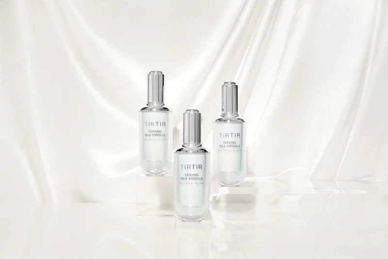TIRTIR Ampola de Leite Cerâmico, sérum facial hidratante com efeito iluminador.
