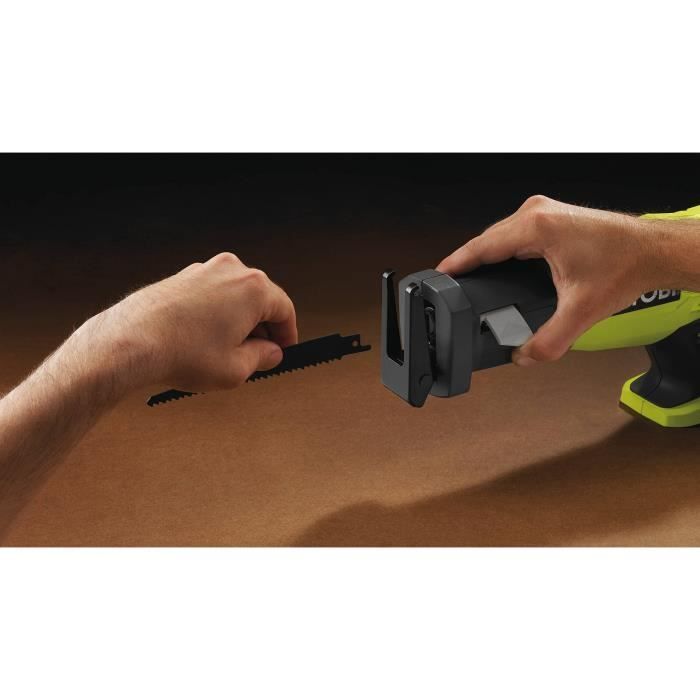RYOBI - Scie sabre 18V ONE+ - 0-3 100 cp/min - course de lame 22 mm - capacité bois 180 mm - Livrée avec 1 lame - RRS1801M