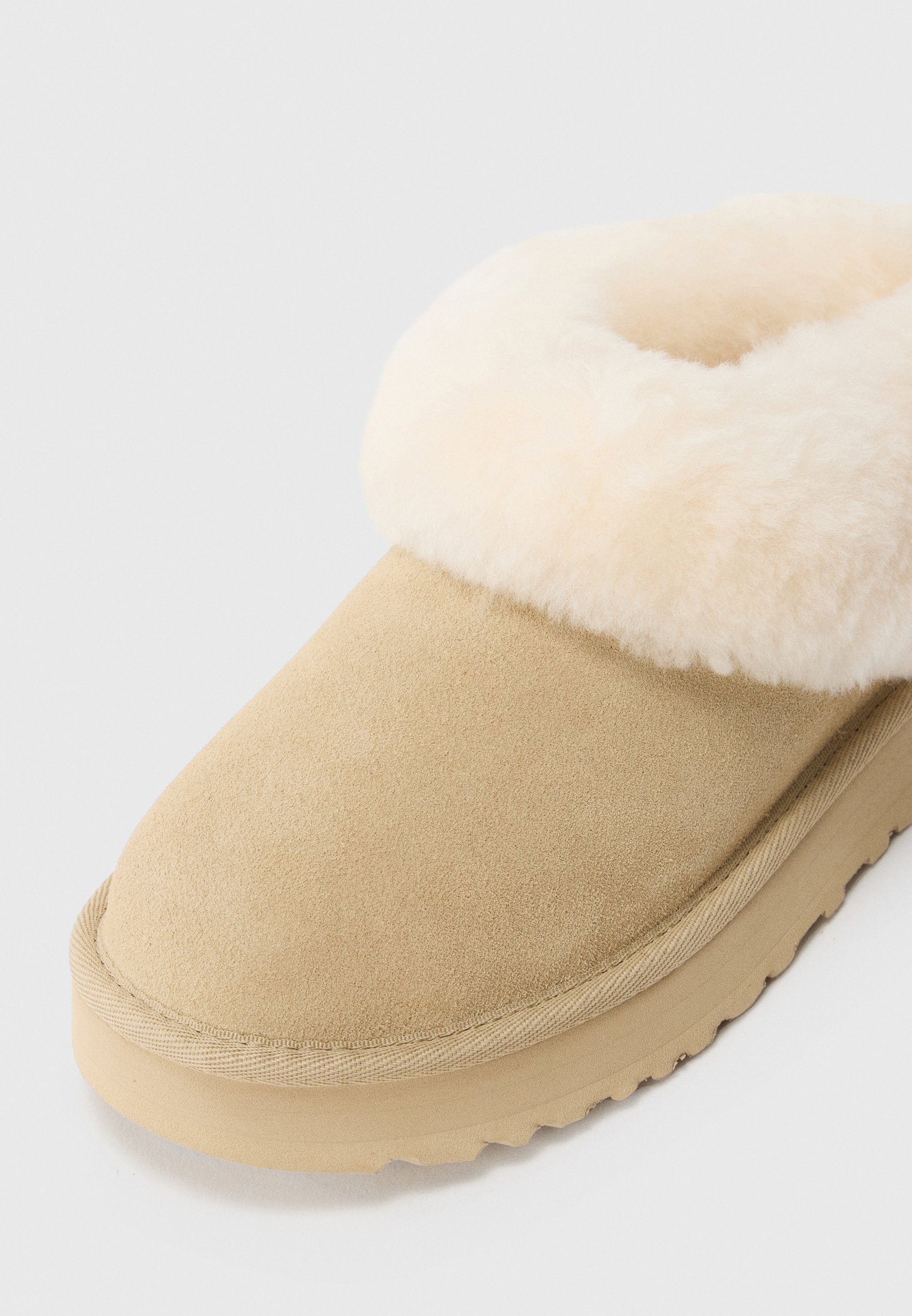 UGG TAZZELLE UNISEX - Hausschuhe - Senfkorn