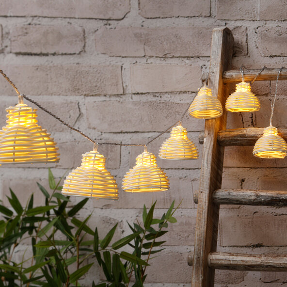 Rattan string lights, parasol