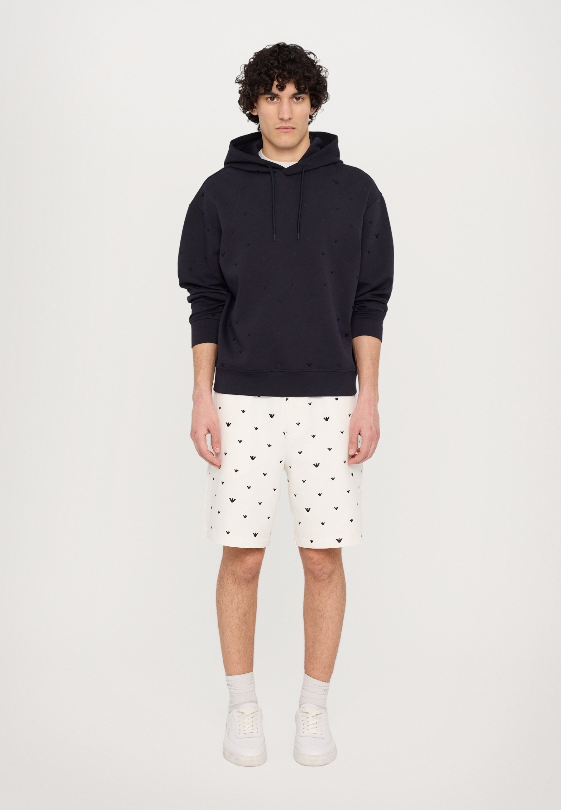 Mikina s kapucí Emporio Armani - tmavě modrá, elegantní