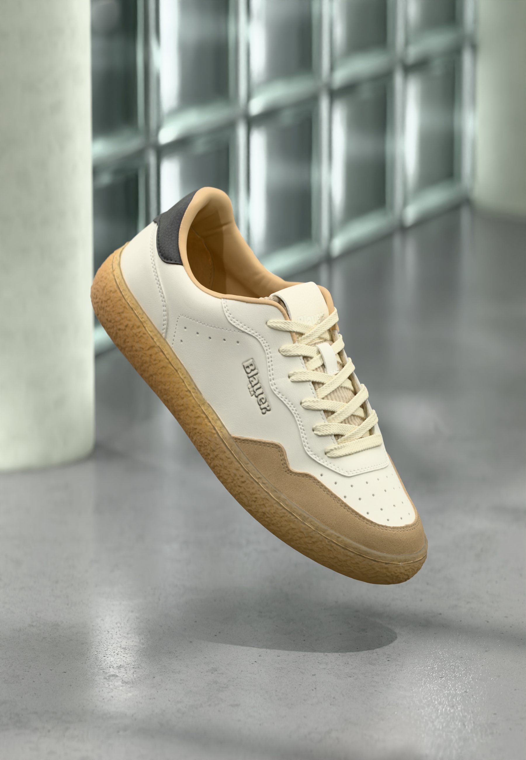 Blauer RUSTON01 - Sportbačiai - kreminės/juodos spalvos