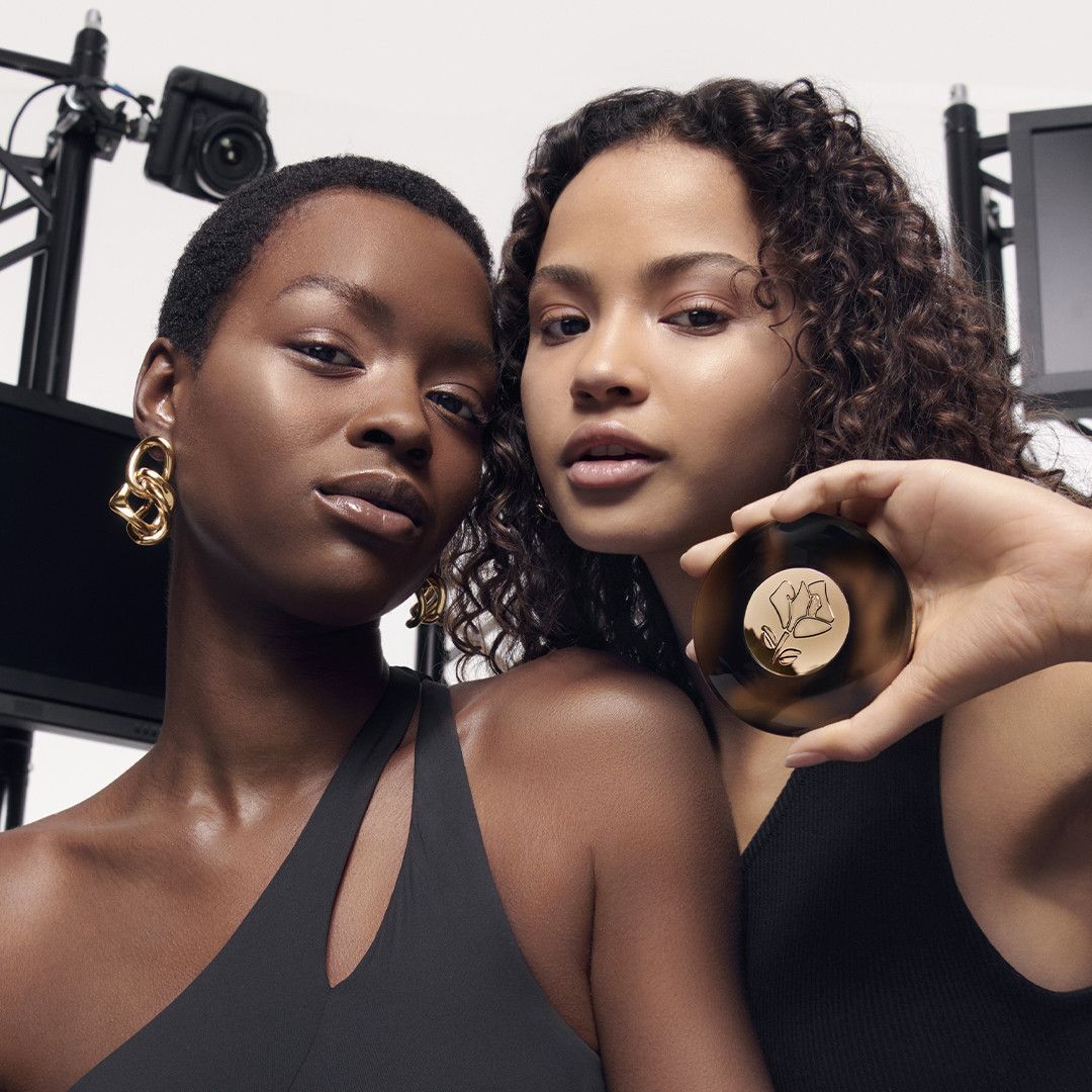 Teint Idole Ultra Wear CE Skin Transforming Bronzing Powder Matte Finish Luksusa bronzeri