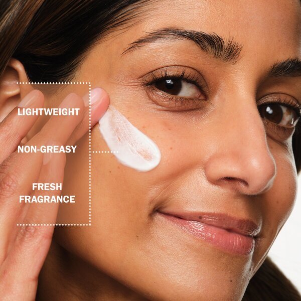 Olay Regenerist hidratantna dnevna krema s niacinamidom, 50 ml, za sve tipove kože
