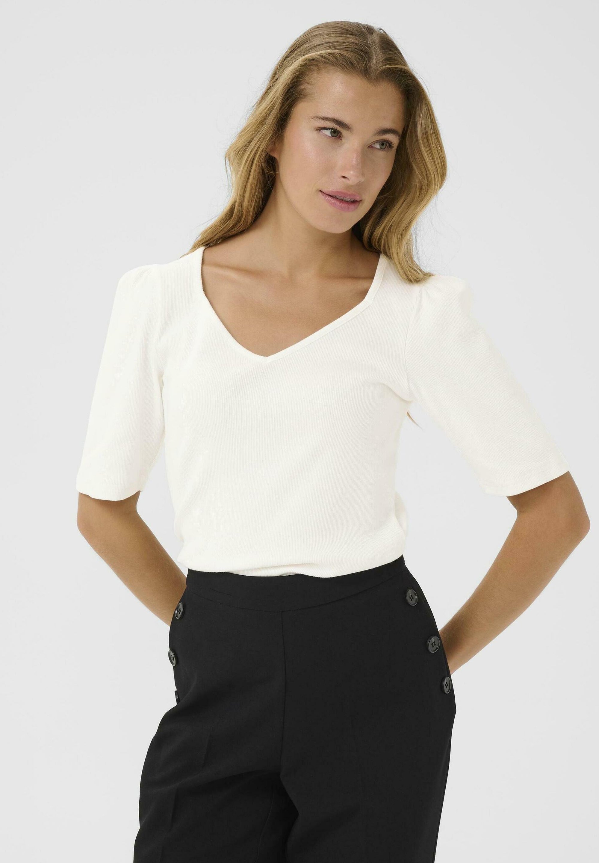 Kaffe CARLA - Basic T-shirt - krijt