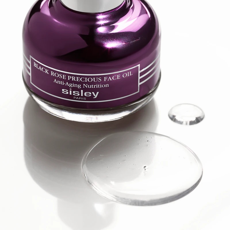 Sisley Black Rose Precious Face Oil, хранљиво уље за лице са ревитализујућим ефектом и својствима против бора.