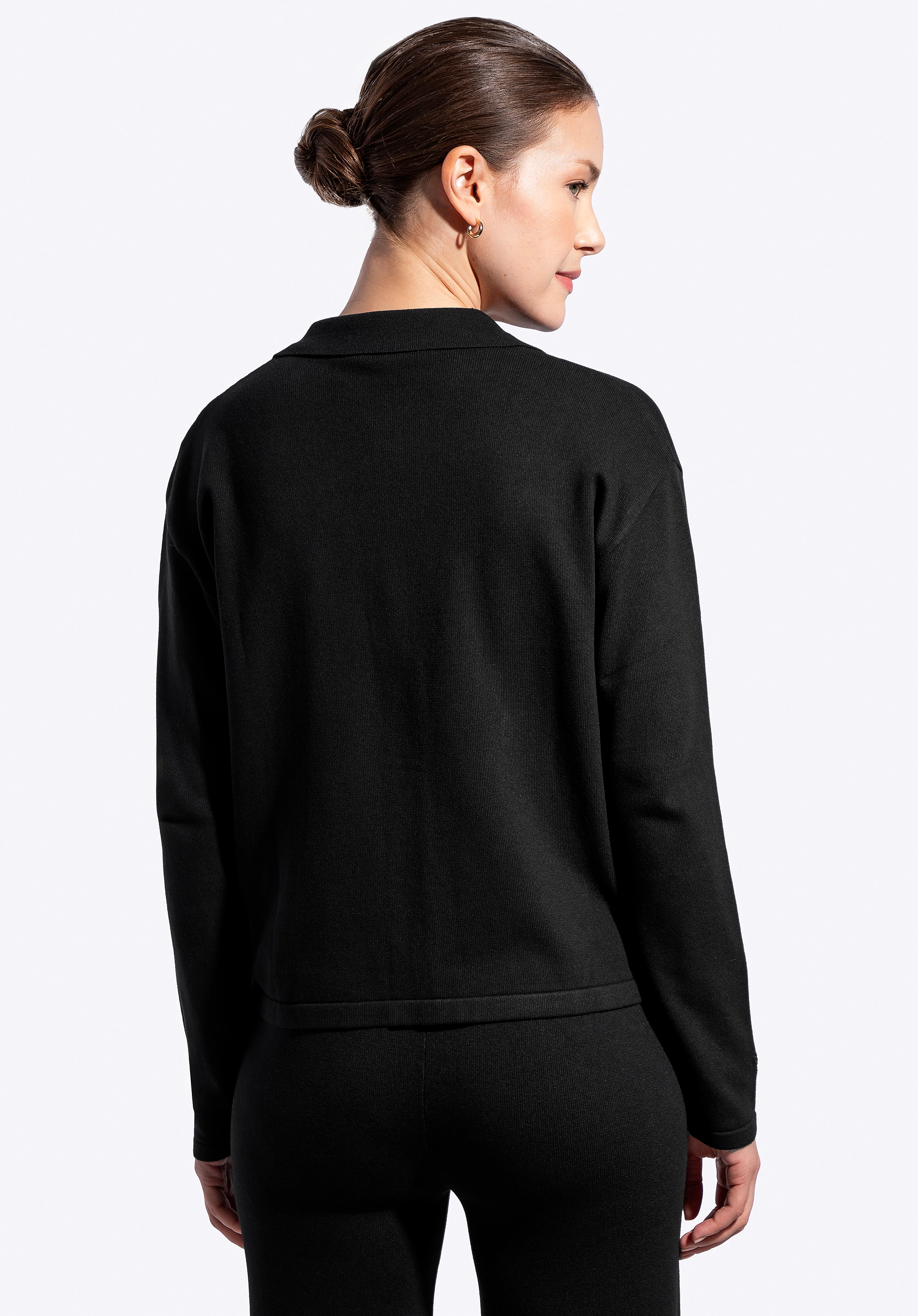 Rozpinana bluza damska czarna