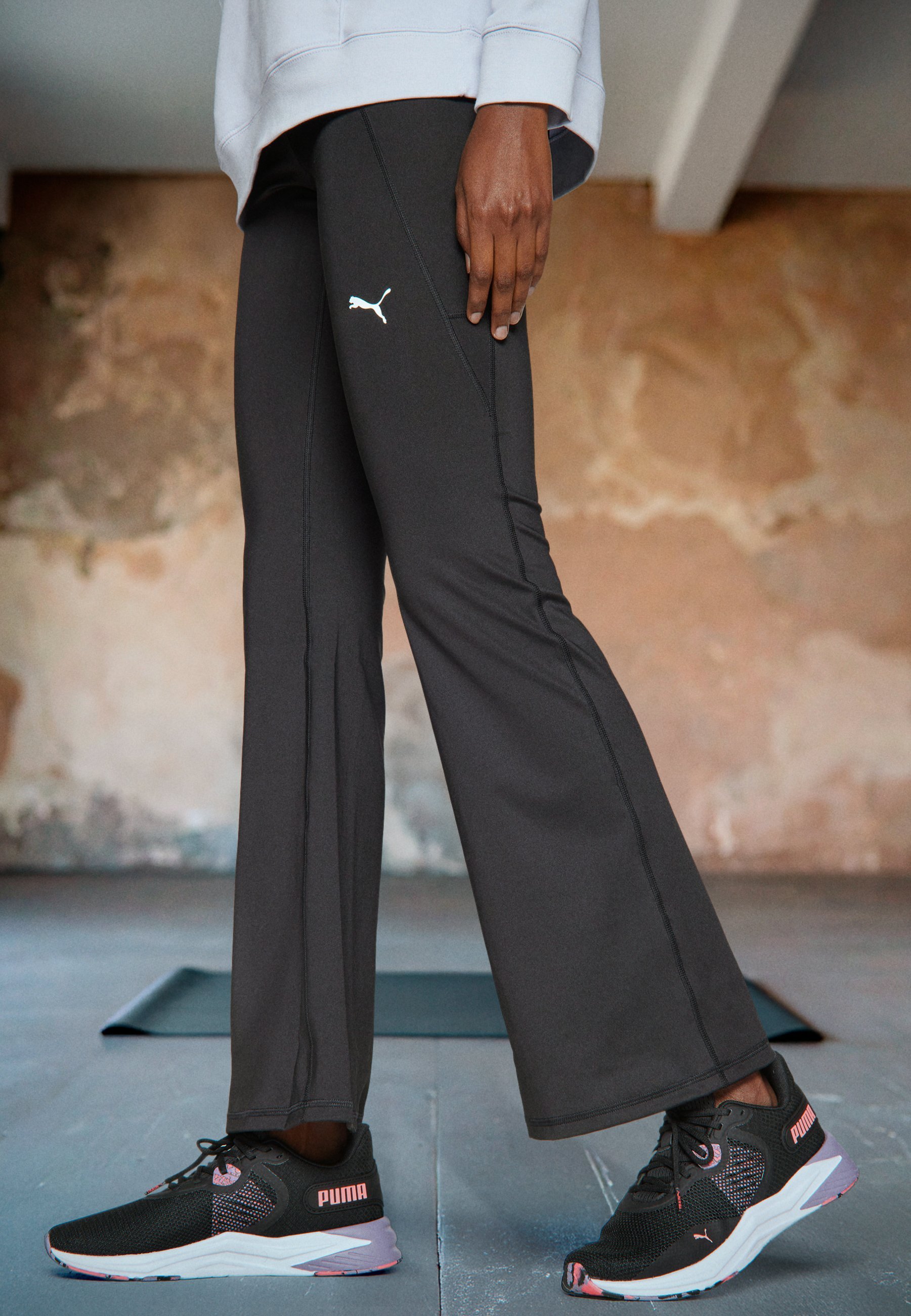 Pantalon bootcut Puma Essential - Leggings - Noir
