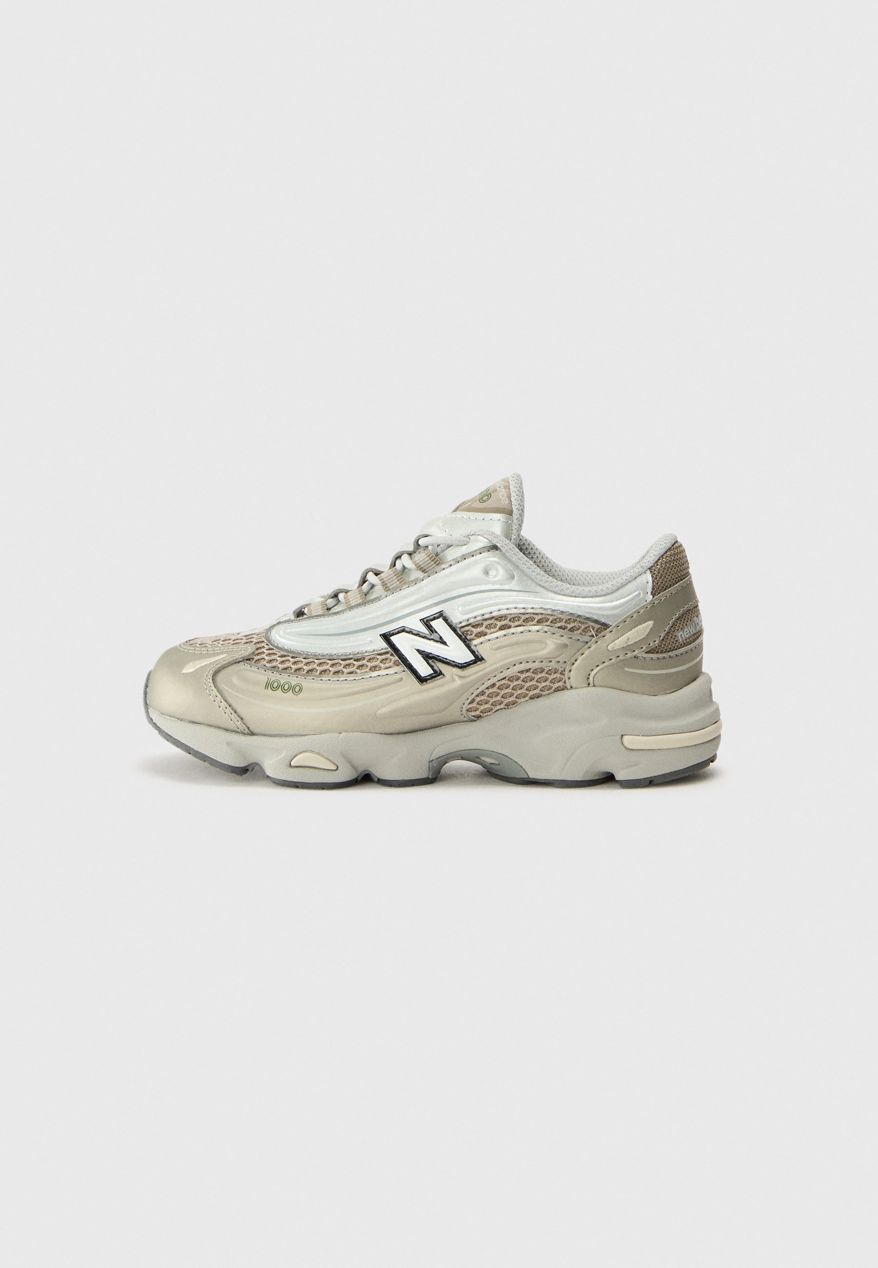 New Balance PV1000 - Tênis de treino - cor pedra árida