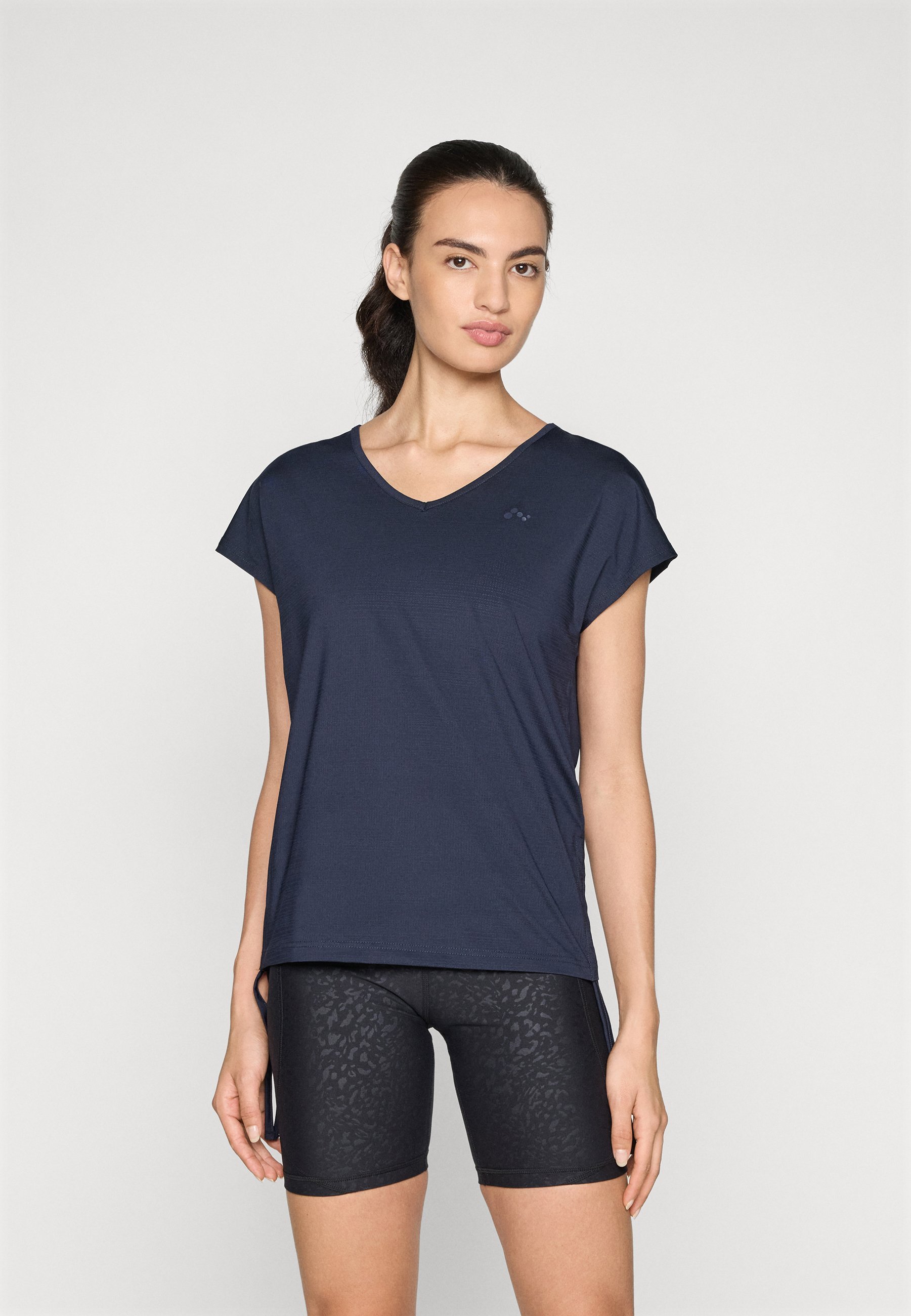 ONLY Play ONPAUB SMILA BAT LOOSE TOP - Sport-T-Shirt - Nachthimmel