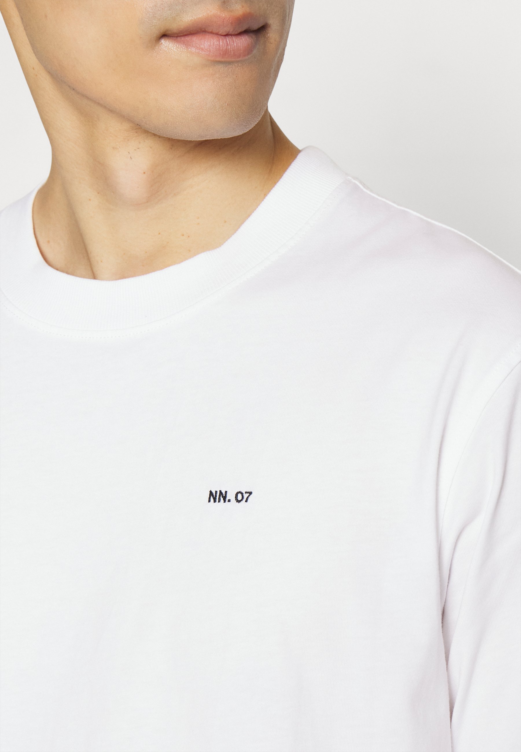 NN.07 ADAM EMB - T-shirt basic - bianca