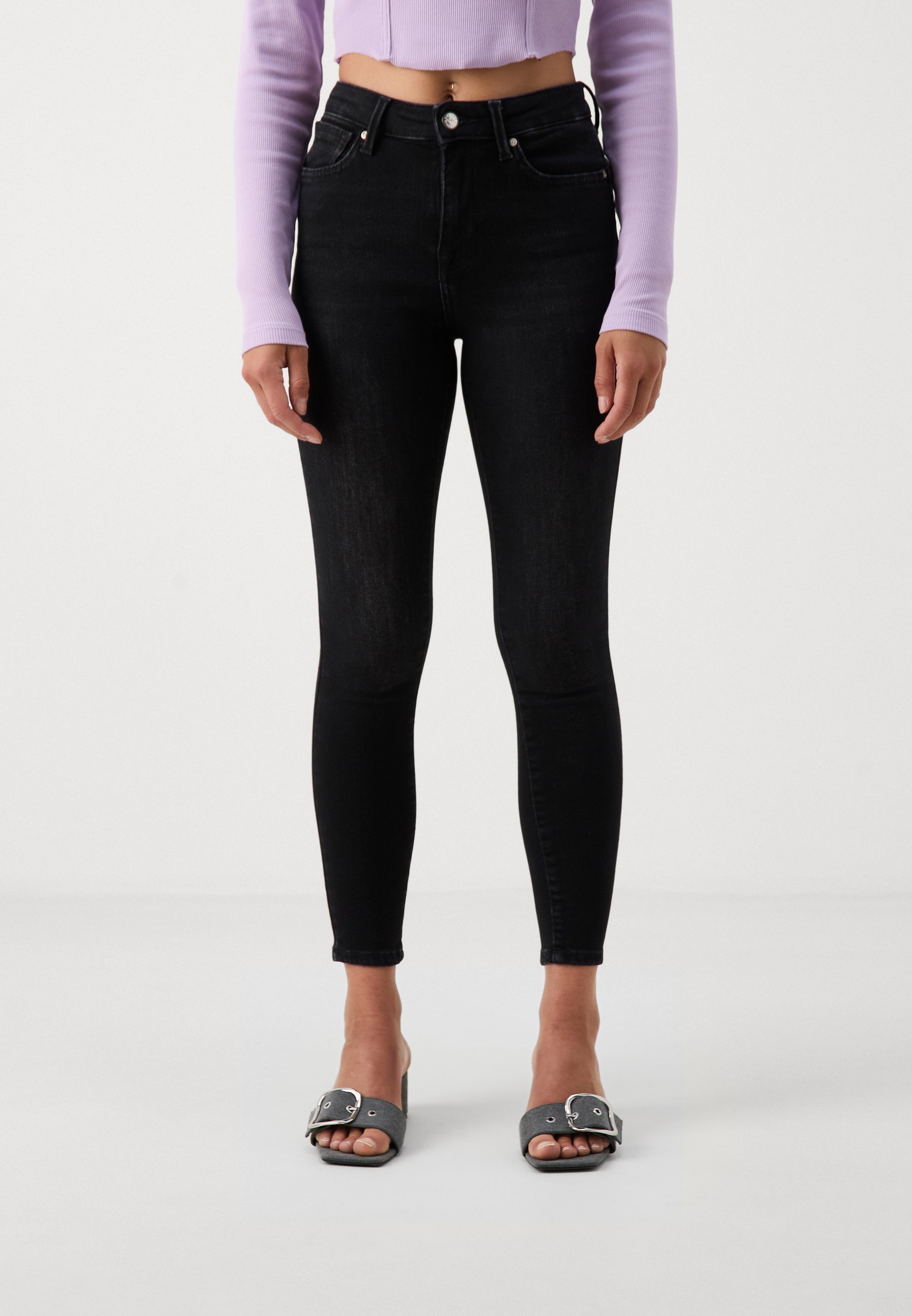 ONLY Petite ONLPOWER MID PUSH UP - Jeans Skinny Fit - gewaschenes Schwarz