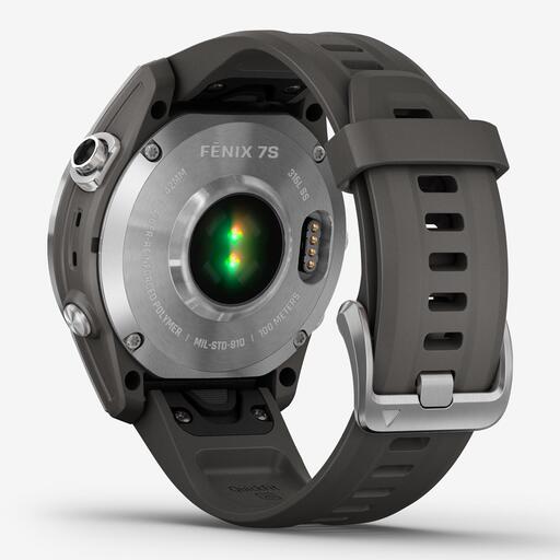  Garmin Fenix 7s