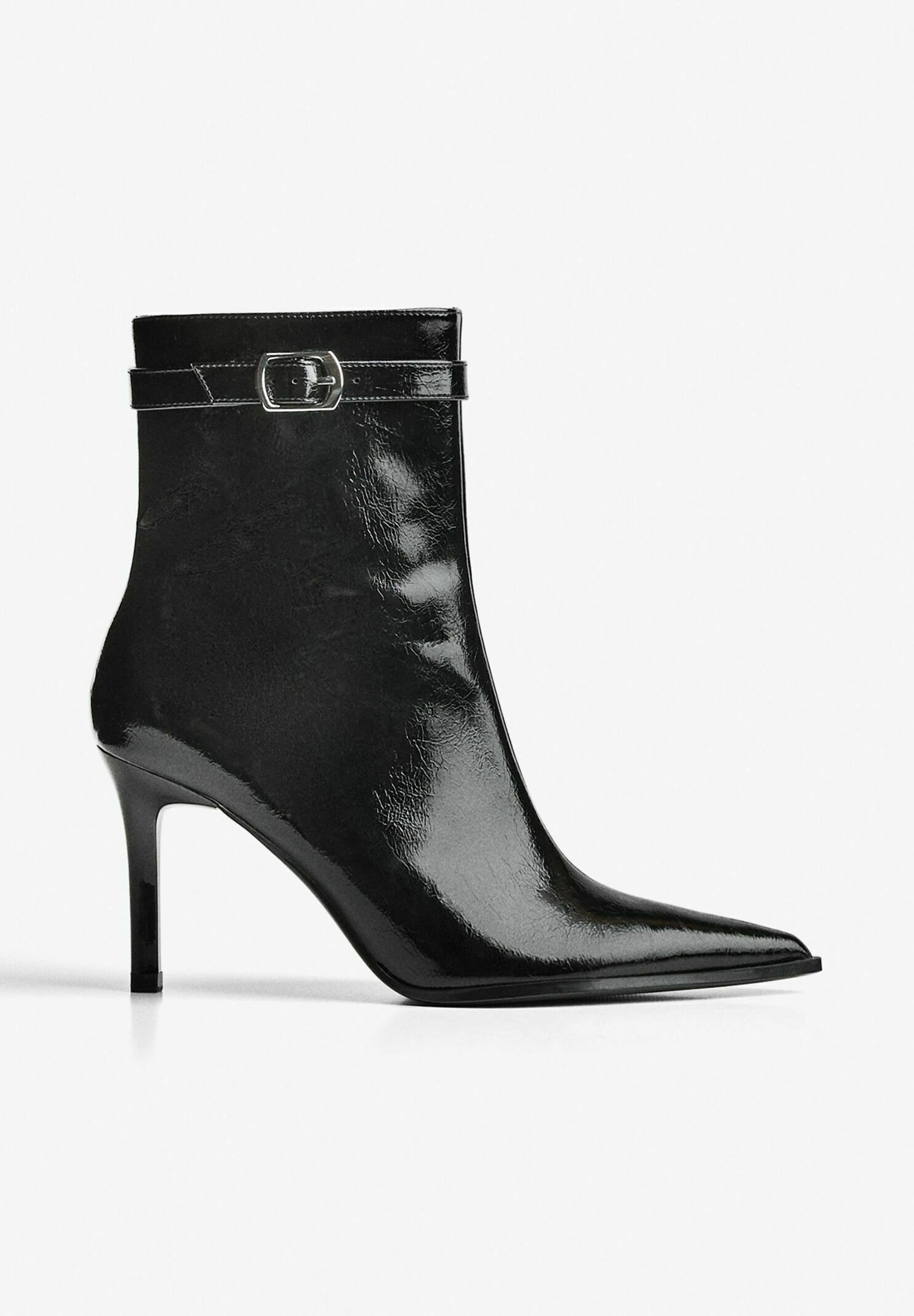 Bershka CON CINTURINO CON FIBBIA - Stivaletti con tacco alto - neri