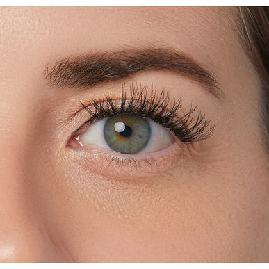 Kiss Impress Press-On Falsies Eleganta Naturliga Limfria Lösögonfransar 12 st 12 st