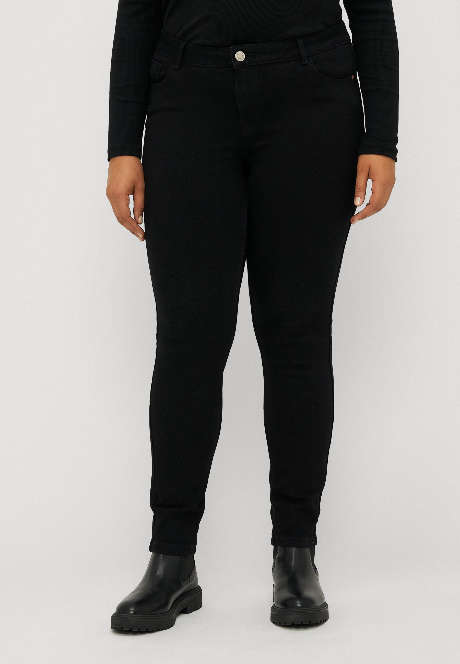 Vero Moda Curve VMCPAIGE PUSH UP - Jeggings - nero