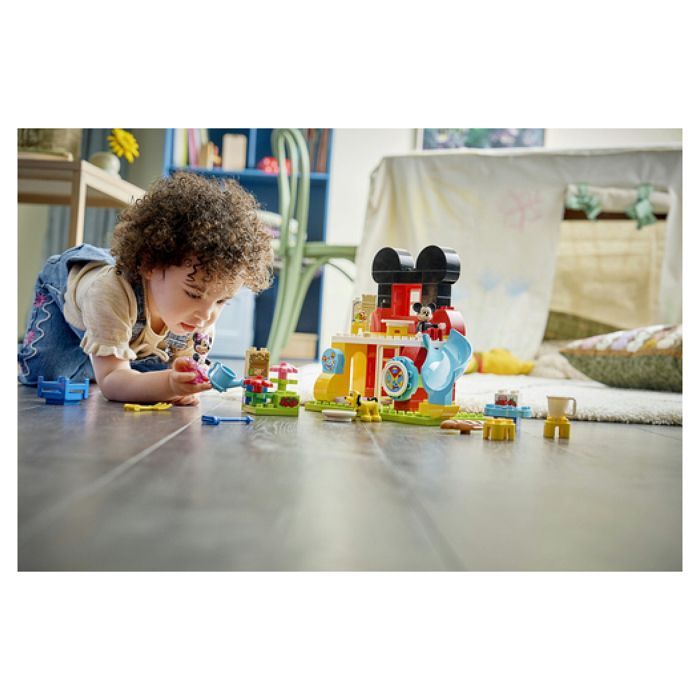 10465 La casa de Mickey Mouse con Minnie y Pluto