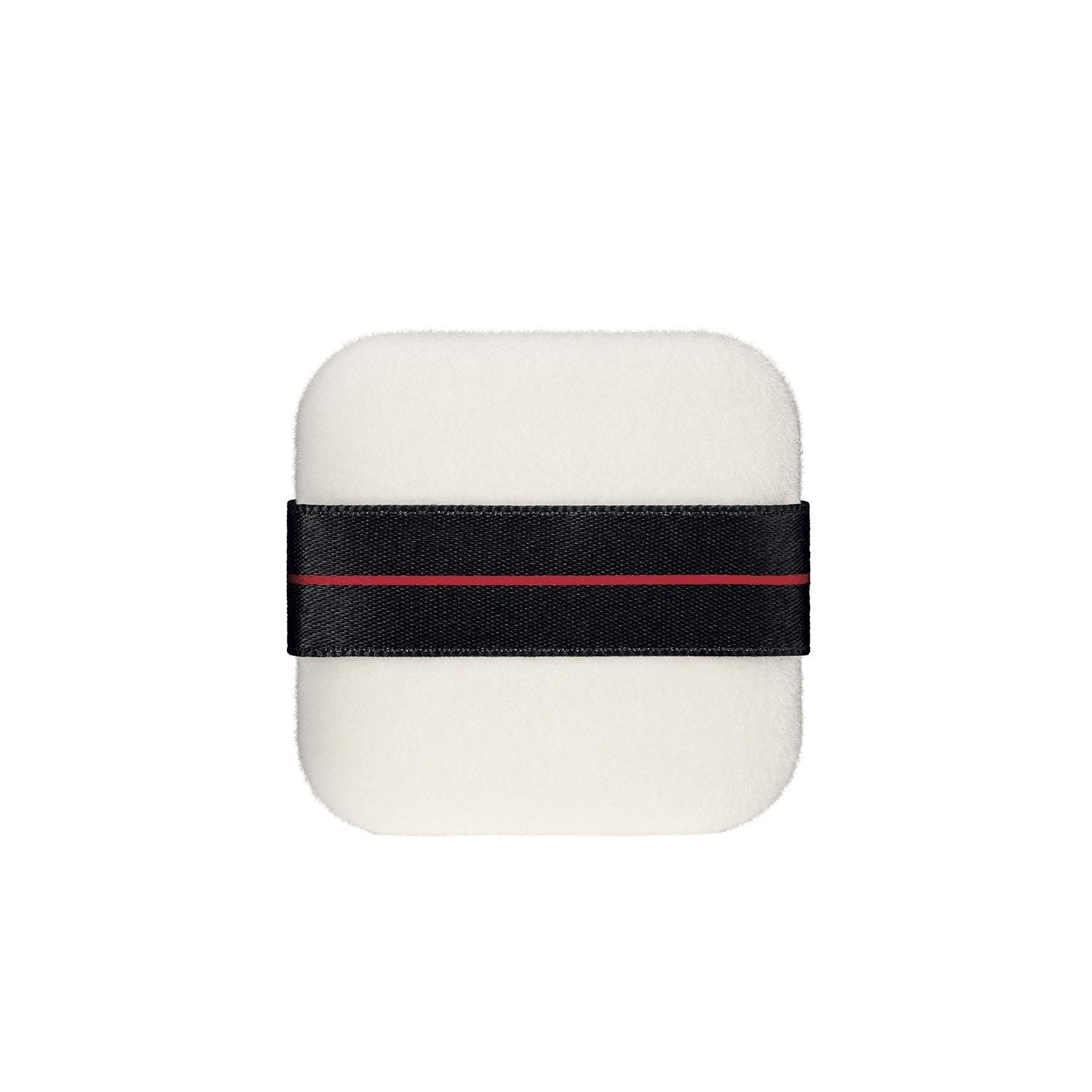 Shiseido puder SYNCHRO SKIN Synchro Skin nevidljivi svileni puder u prahu - 10 g