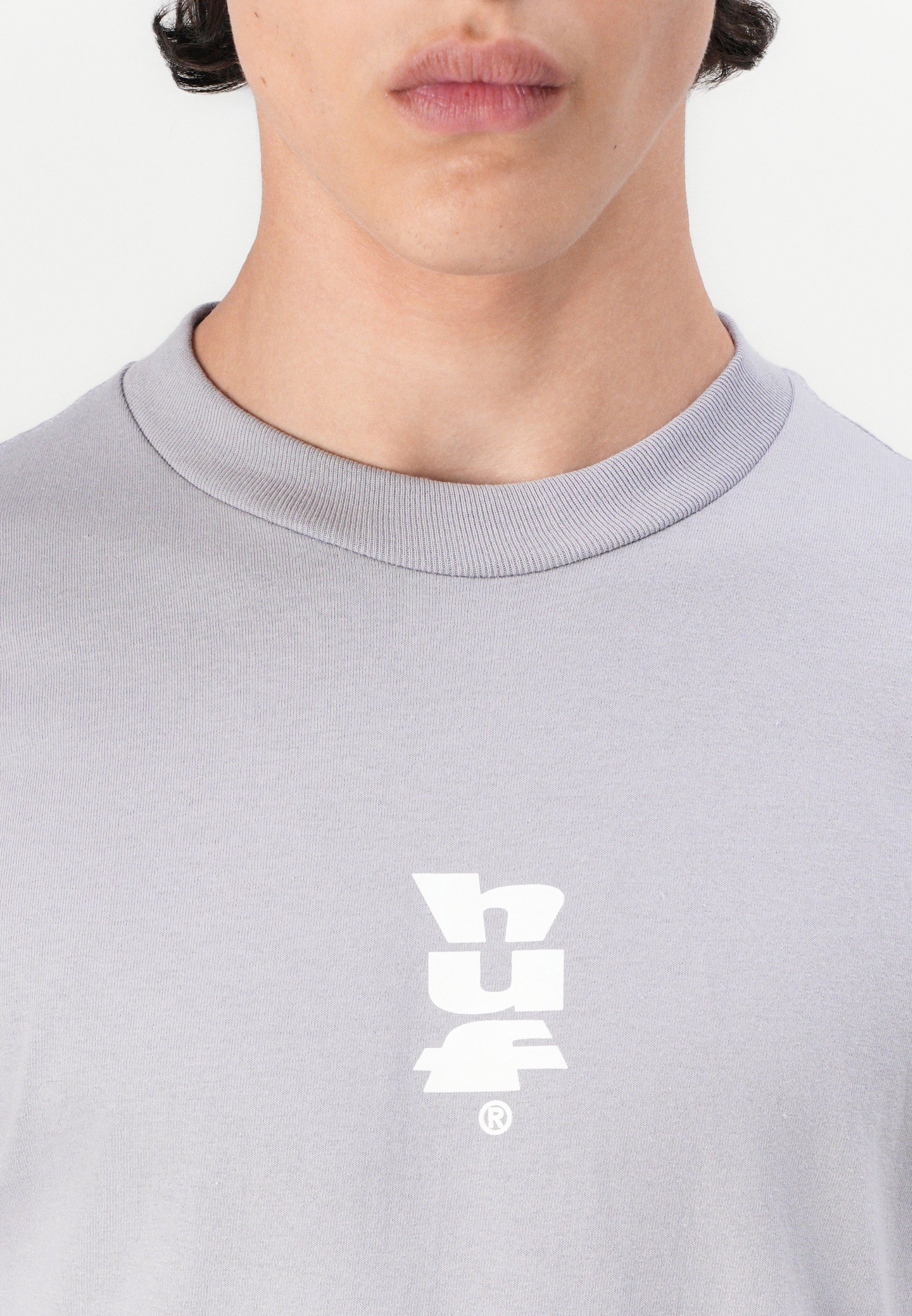 T-shirts HUF
