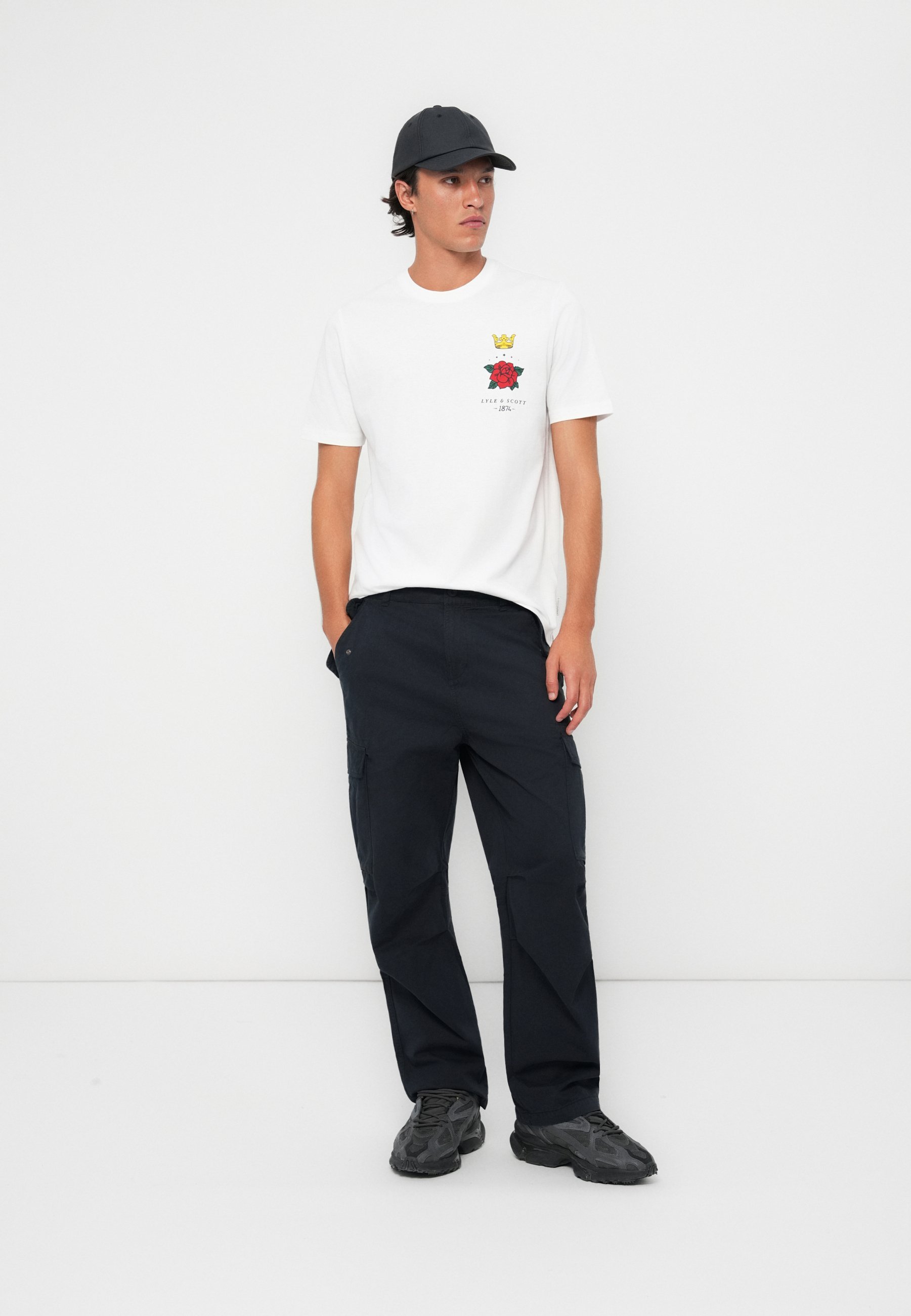 Lyle & Scott ROSE AND CROWN GRAPHIC - T-shirt met print - wit