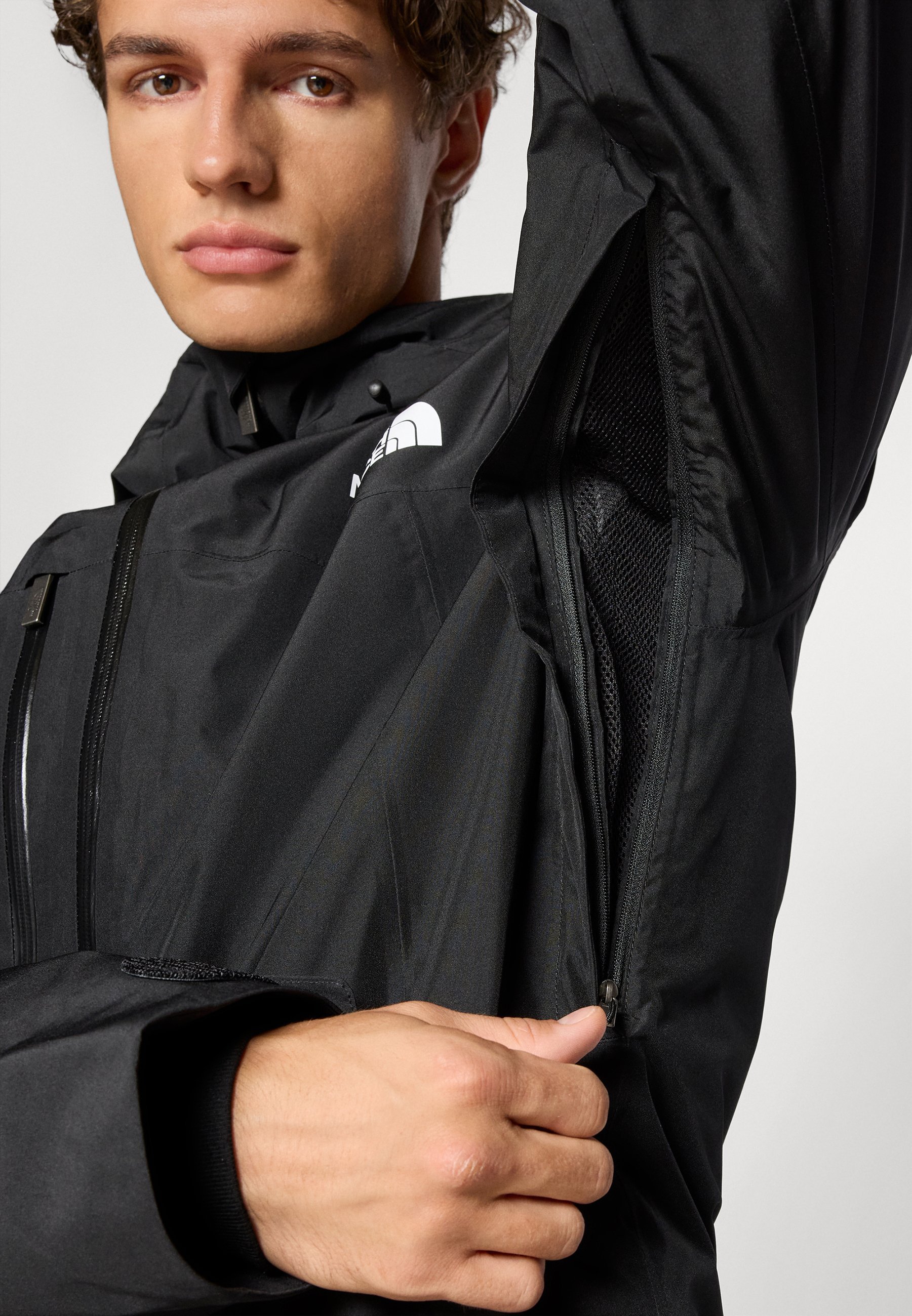 The North Face DESCENDIT JAKNA - Snowboard jakna - crna