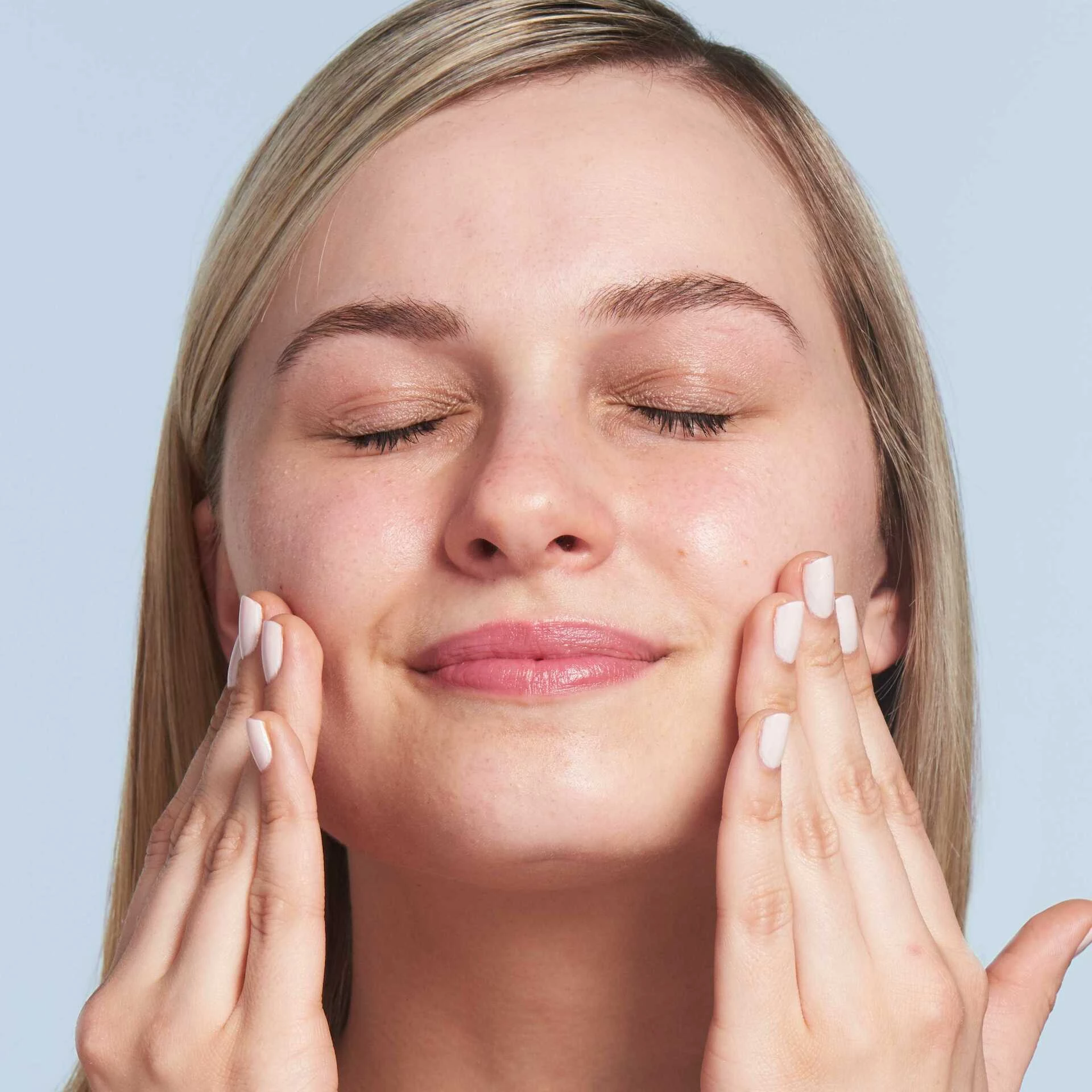 Bye Bye sötét foltok elleni arcszérum 30 ml - IT Cosmetics