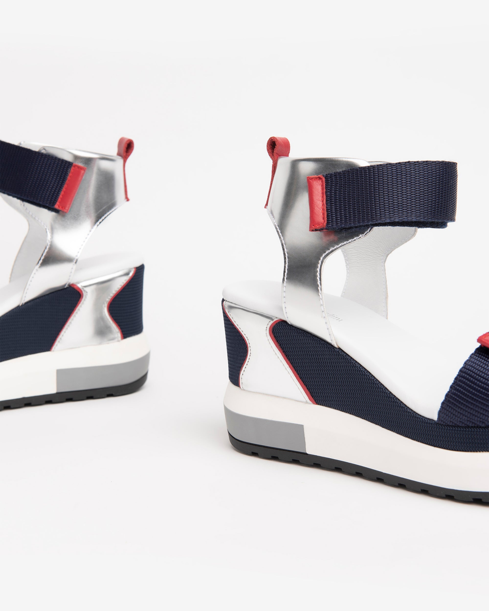  Sandales en cuir pour femmes