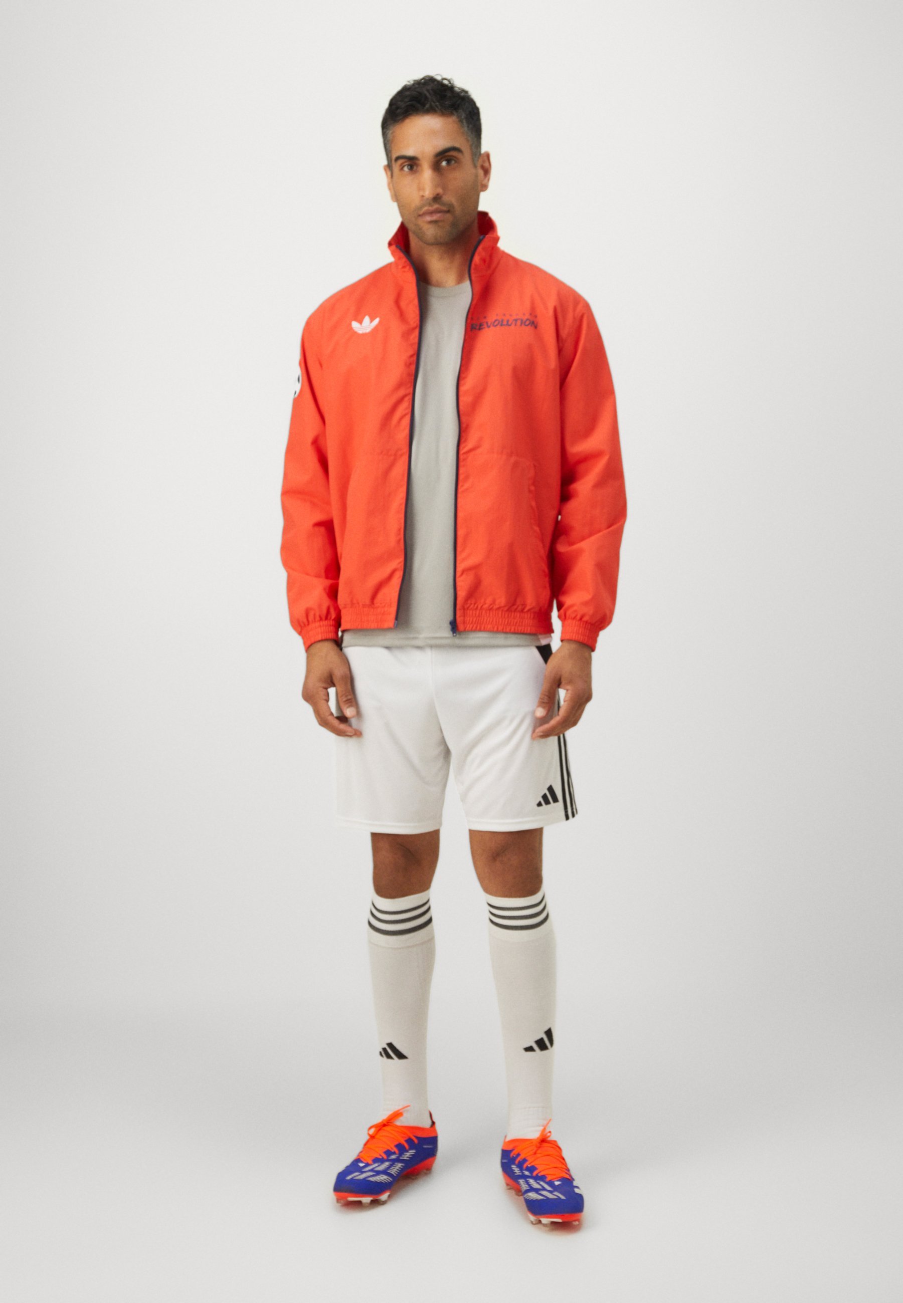Veste adidas Originals NEW ENGLAND OG ANTHEM - Tenue de l'équipe nationale - rouge vif/blanc