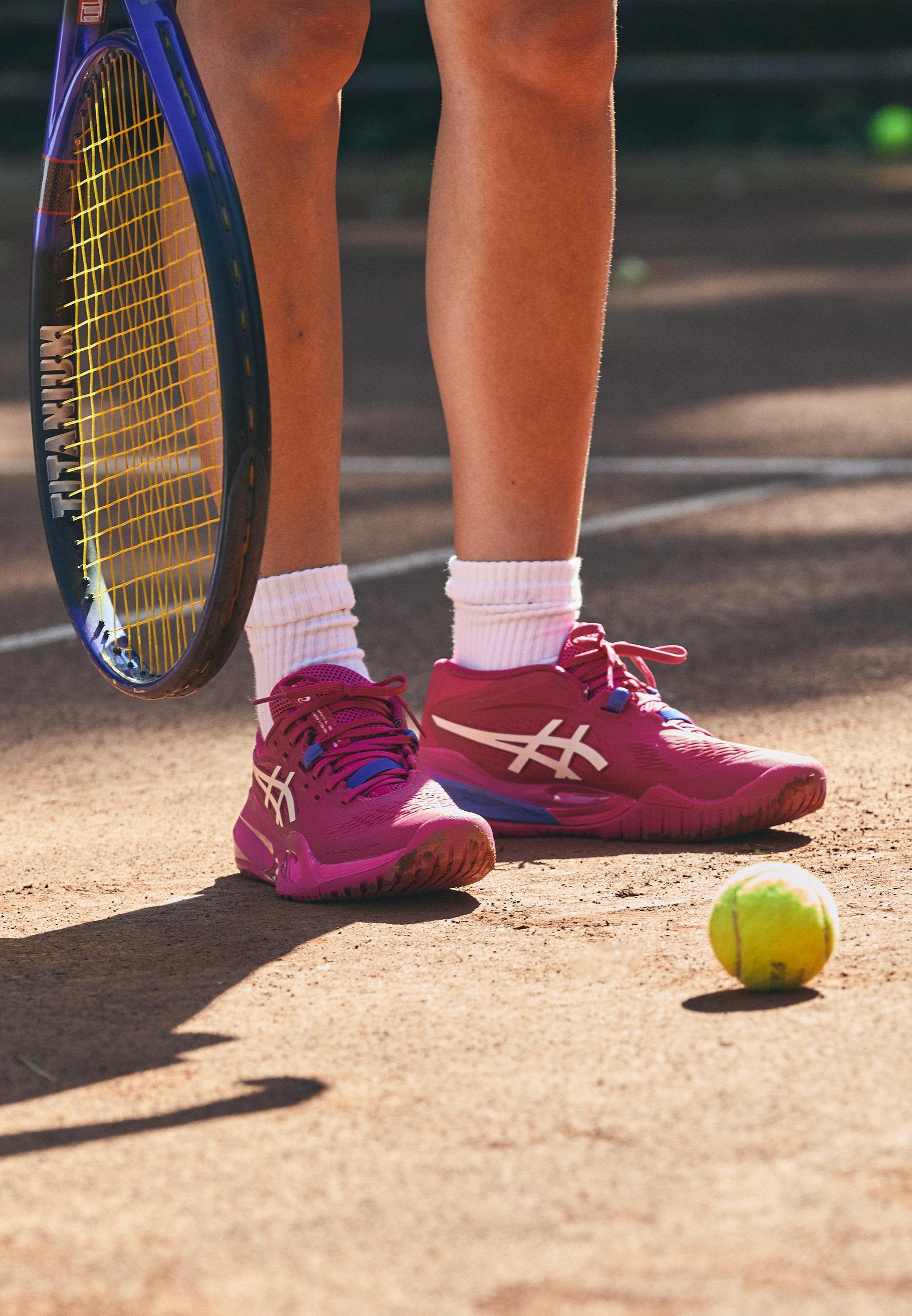 ASICS GEL RESOLUTION X - Multicourt tennisschoenen - felroze/crème