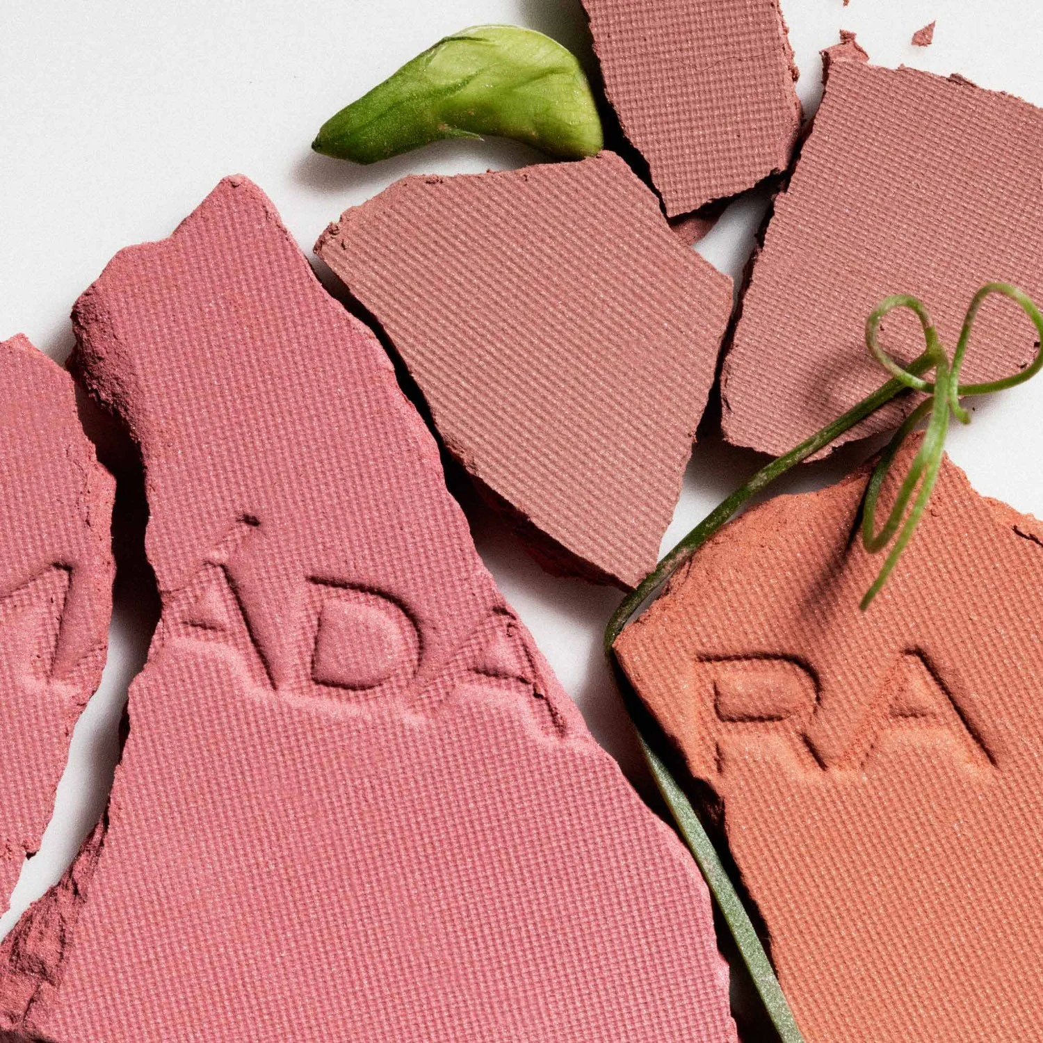 MÁDARA Fard à joues minéral