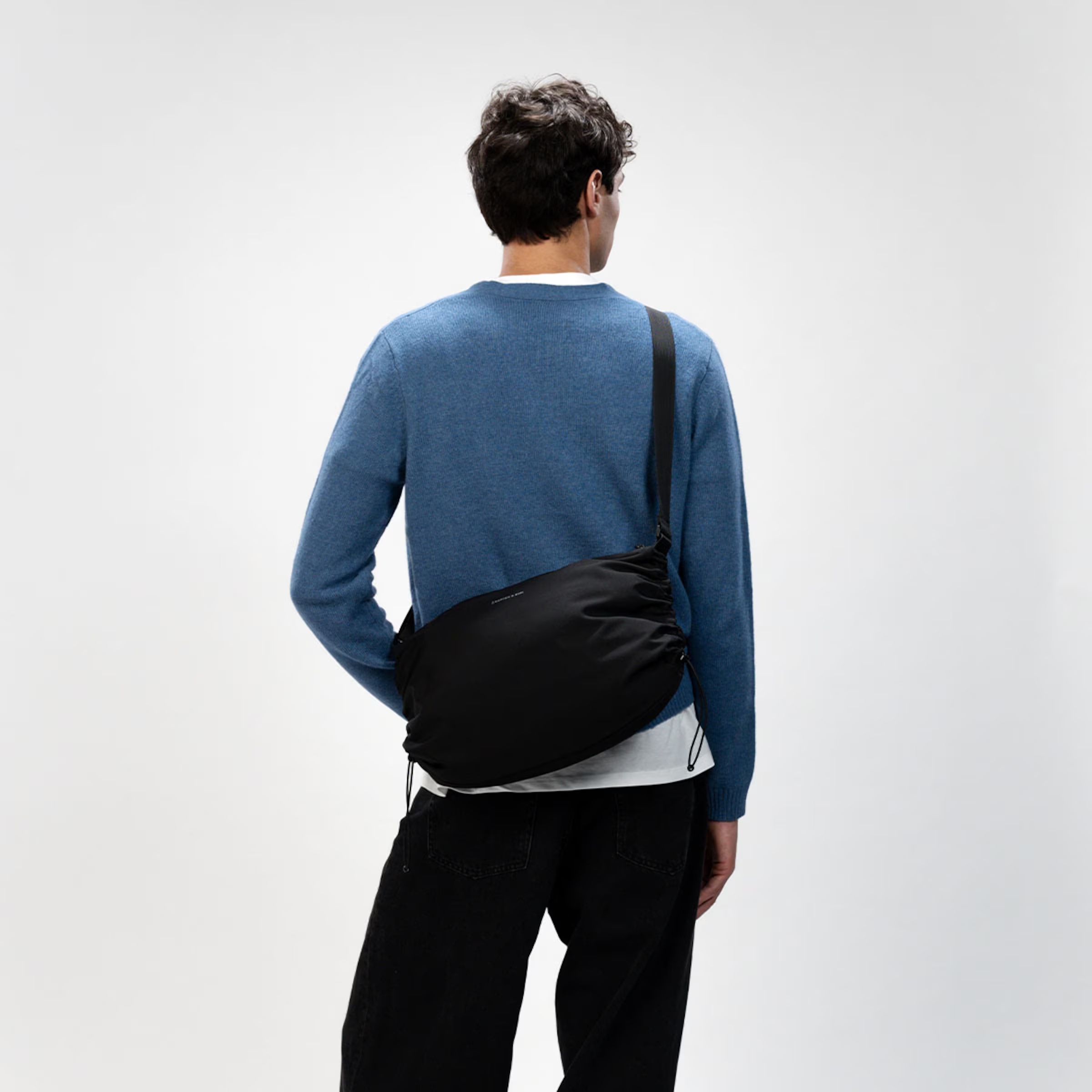 Skara Large Tout Noir