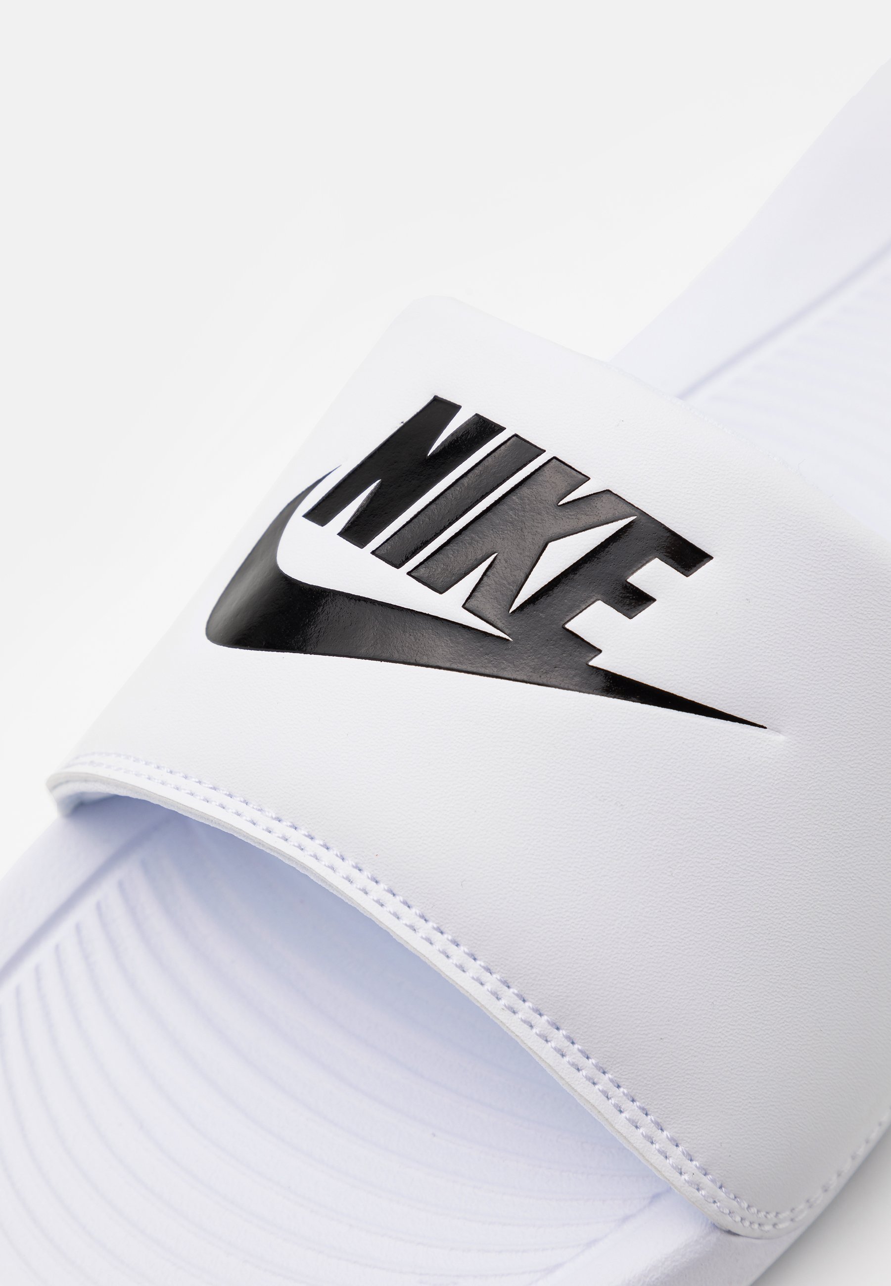Nazouváky Nike Sportswear