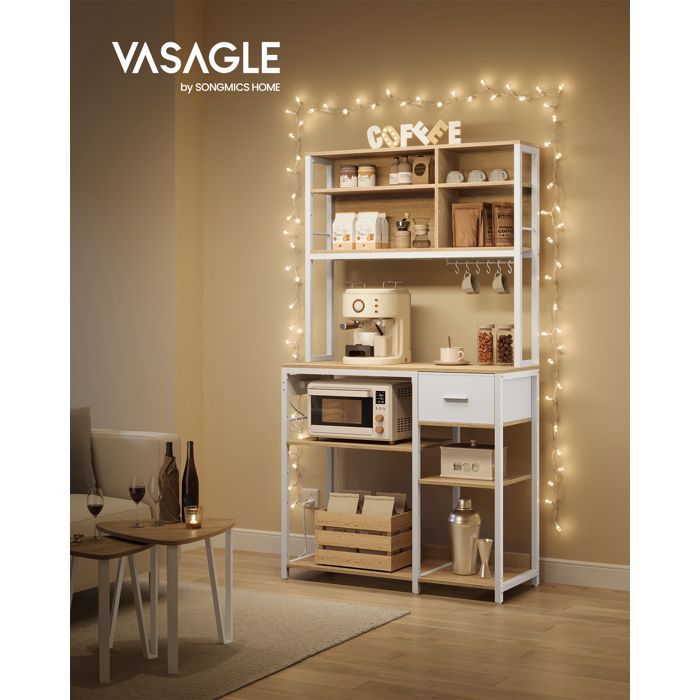 Desserte de Cuisine - VASAGLE - Étagère de Cuisine avec Multiprise - Étagères Réglables, Doré Chêne et Blanc Nuage