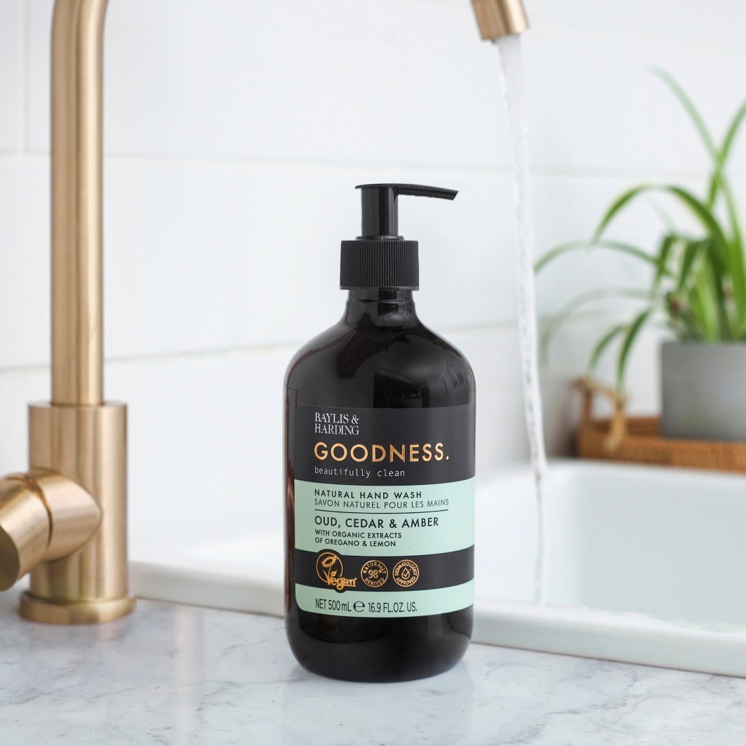 Baylis & Harding Handreinigungsseife Oud, Zeder & Amber – 500 ml