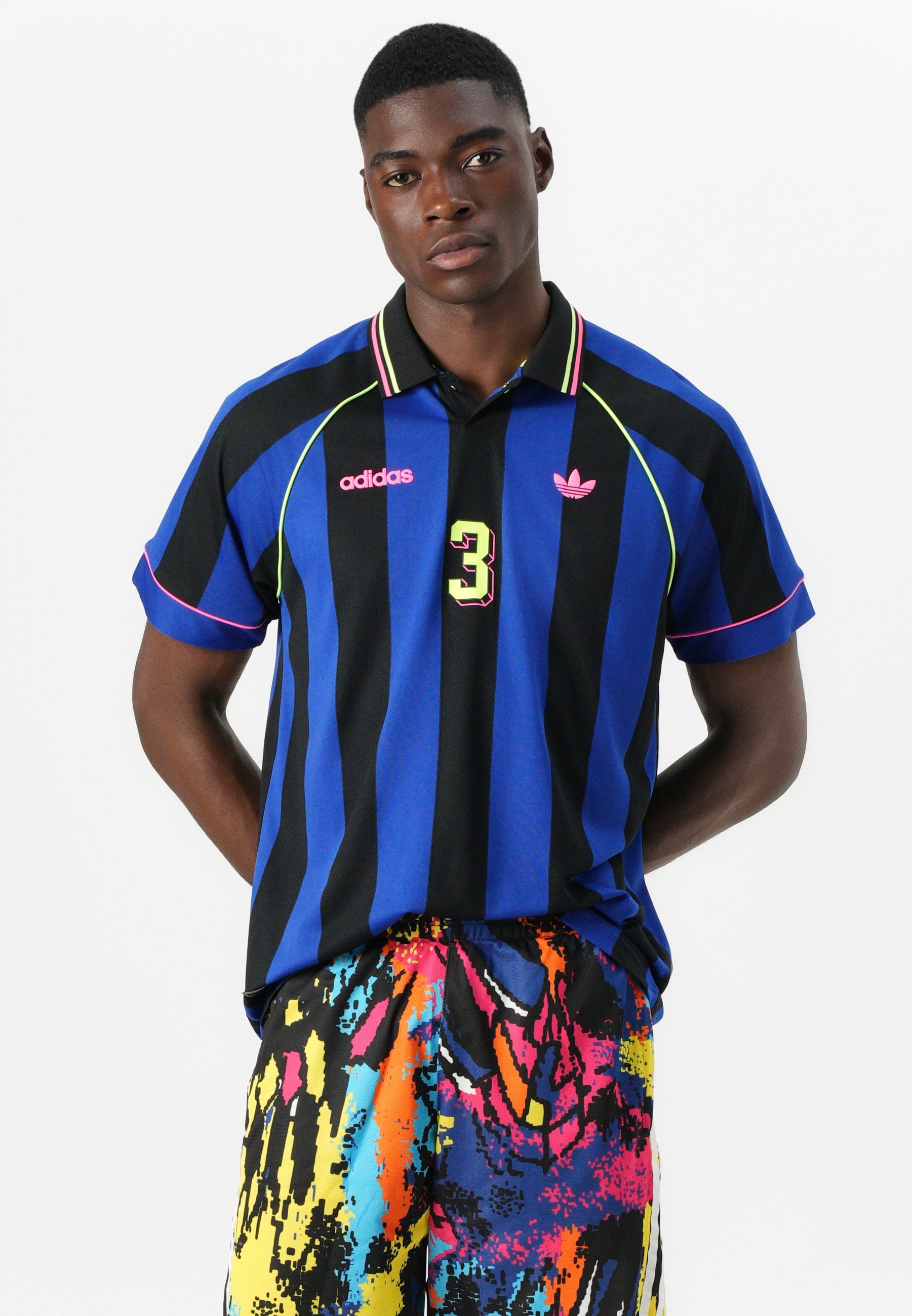 Ležérní kraťasy adidas Originals