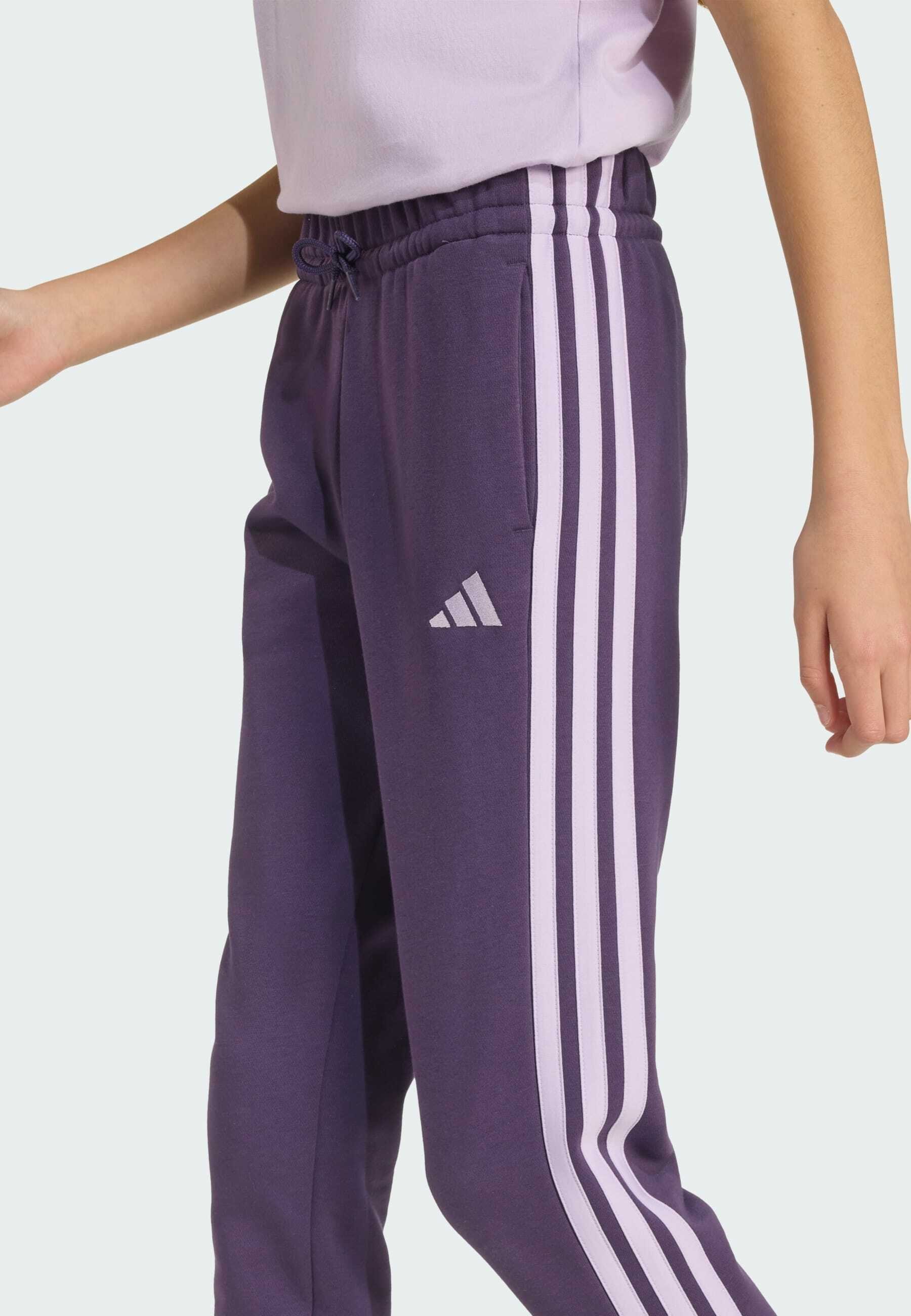 adidas Sportswear ESSENTIALS - Teplákové kalhoty - black/white