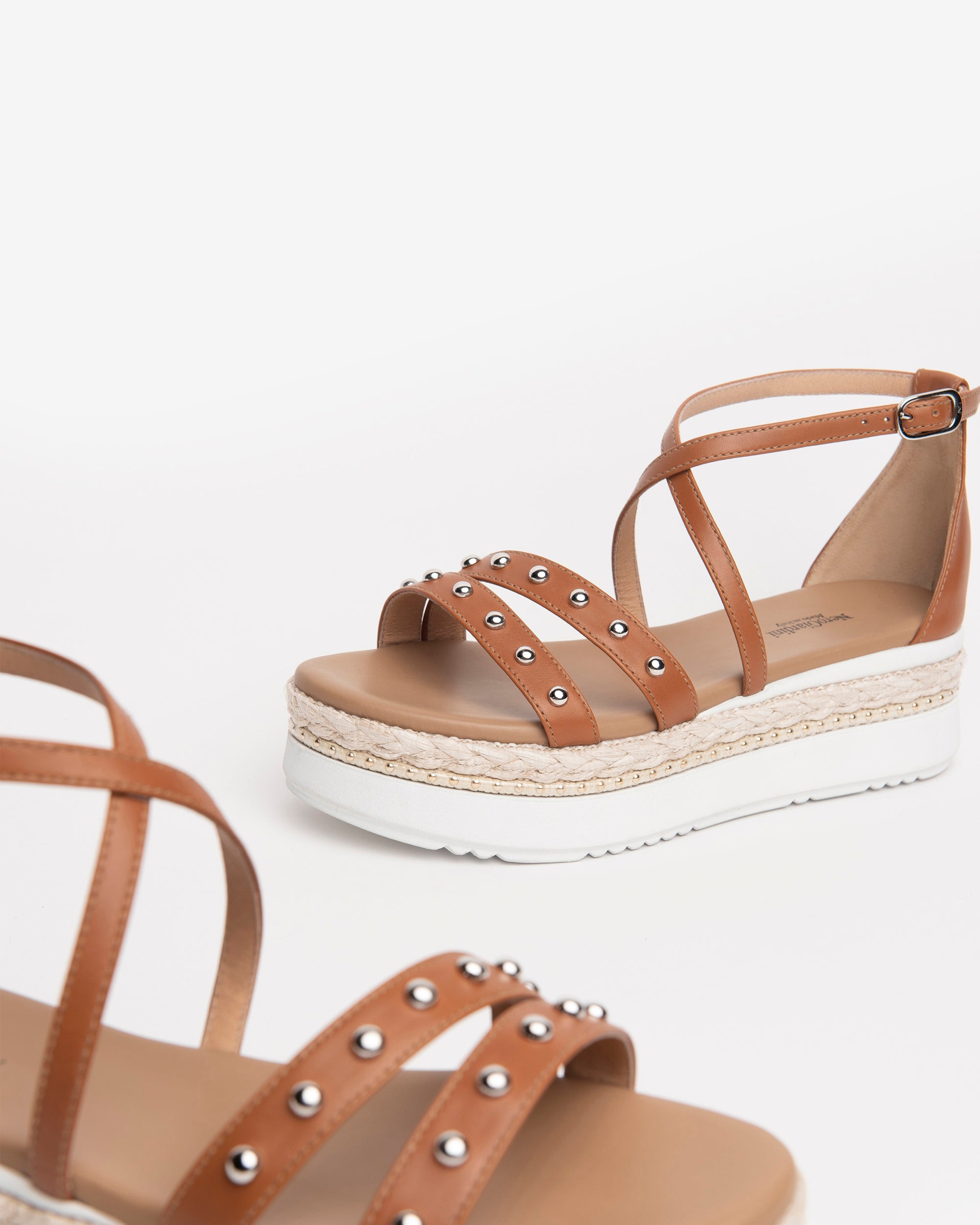  Sandales en cuir pour femmes