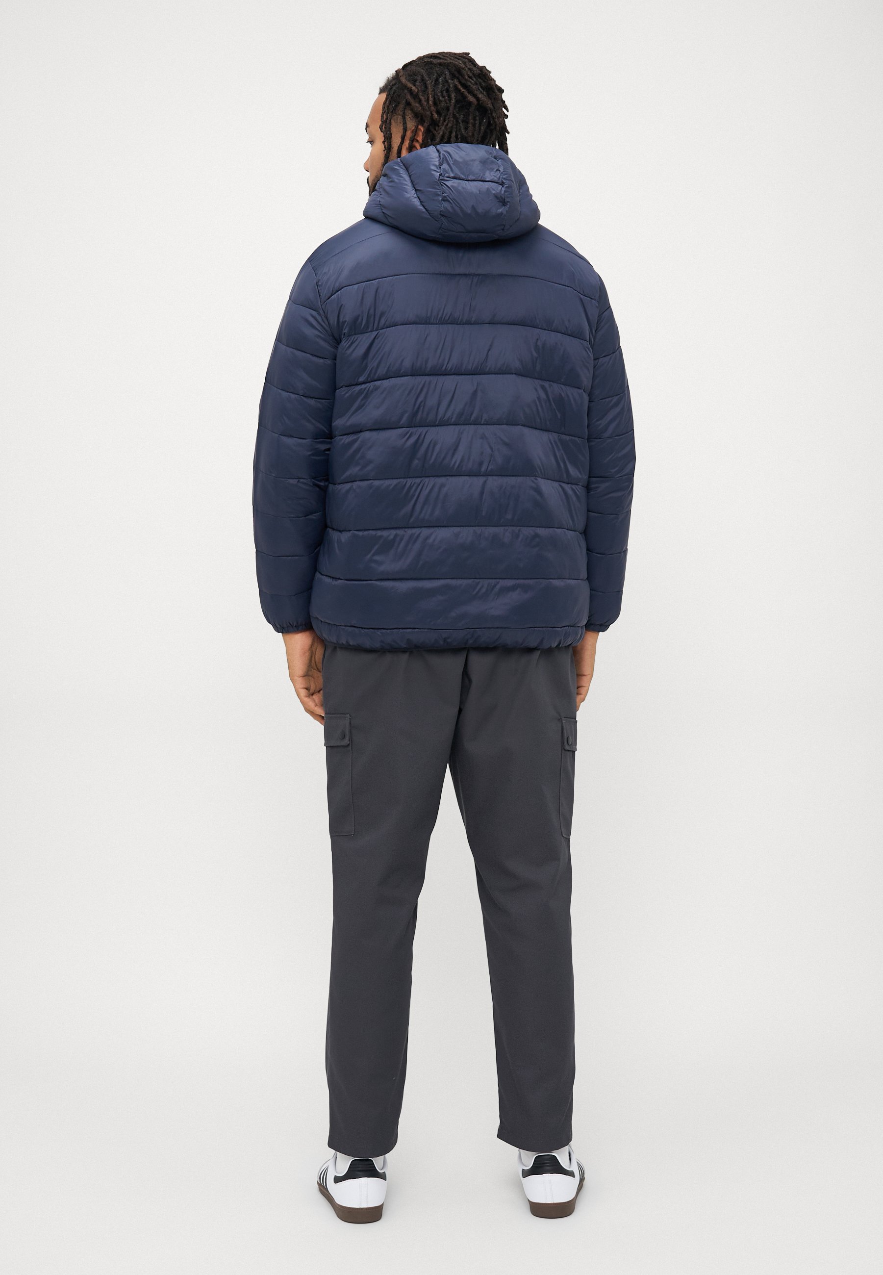 Jack & Jones JJVINCENT PUFFER HOOD - Lichte jas - marineblauw