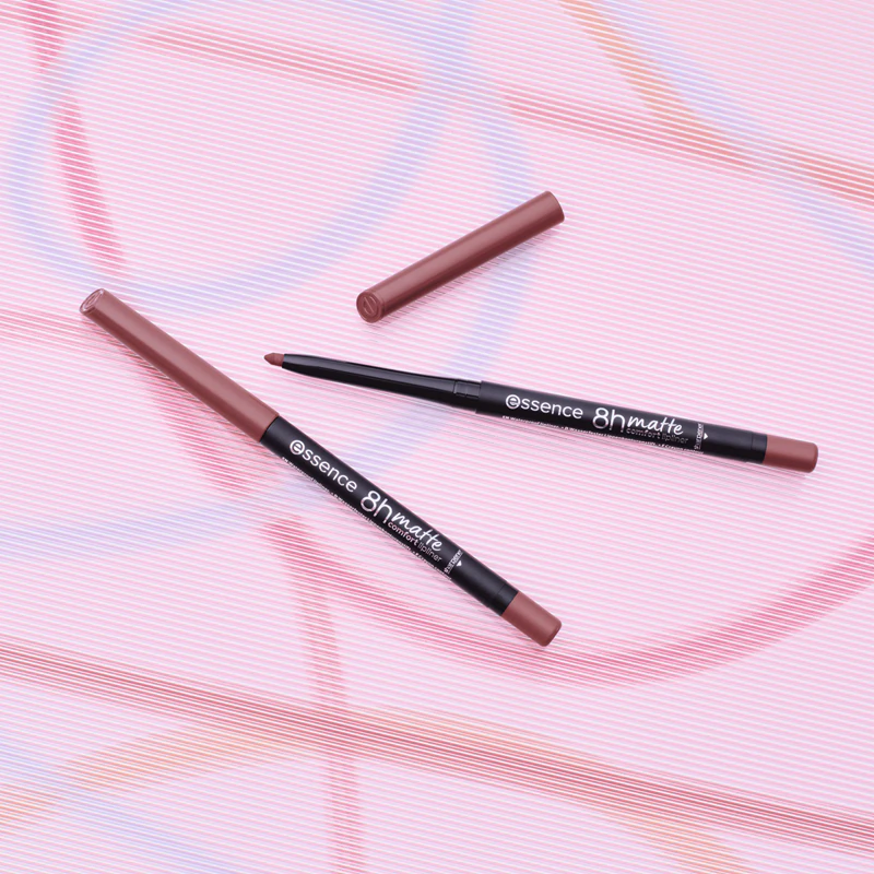 essence 8h Matte Comfort matte lippenpotlood met puntenslijper