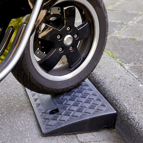 Curb ramp, set of 2