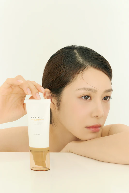SKIN1004 Madagaskar Centella Air-Fit Suncream Ľahký minerálny ochranný fluid na tvár SPF 30