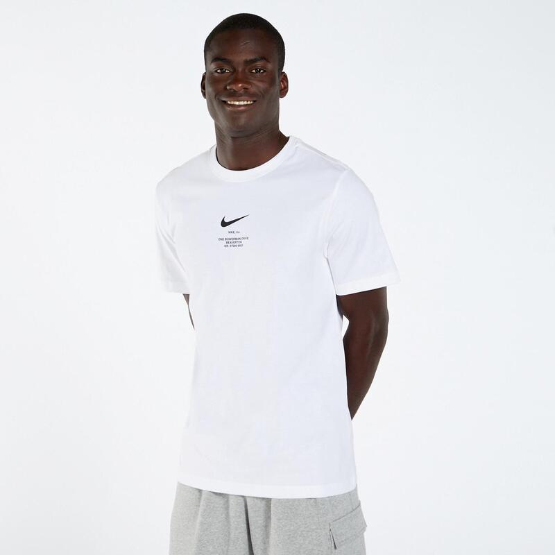  Nike Big Swoosh