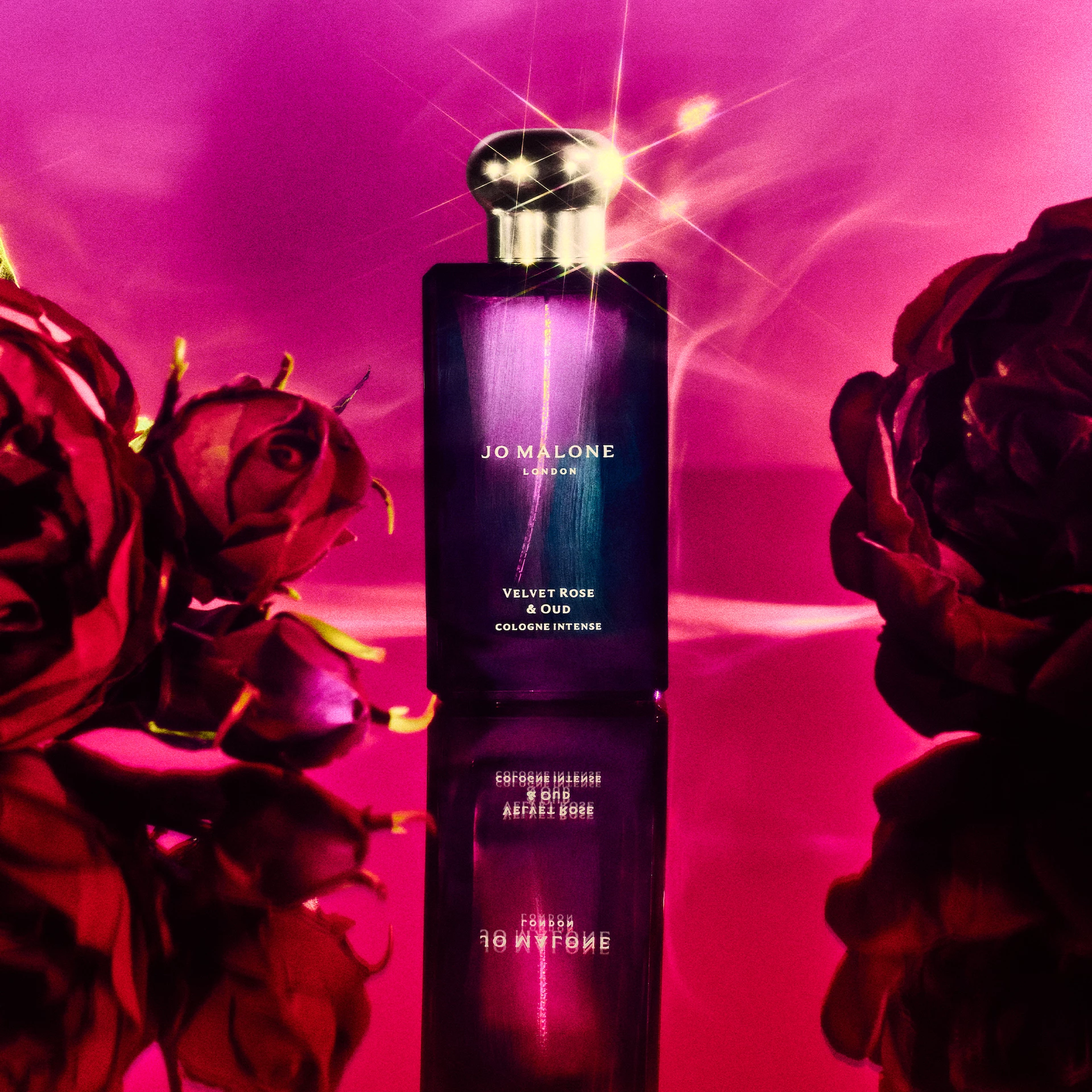 Mirisna svijeća s mirisom baršunaste ruže i ouda 200 g - Jo Malone London