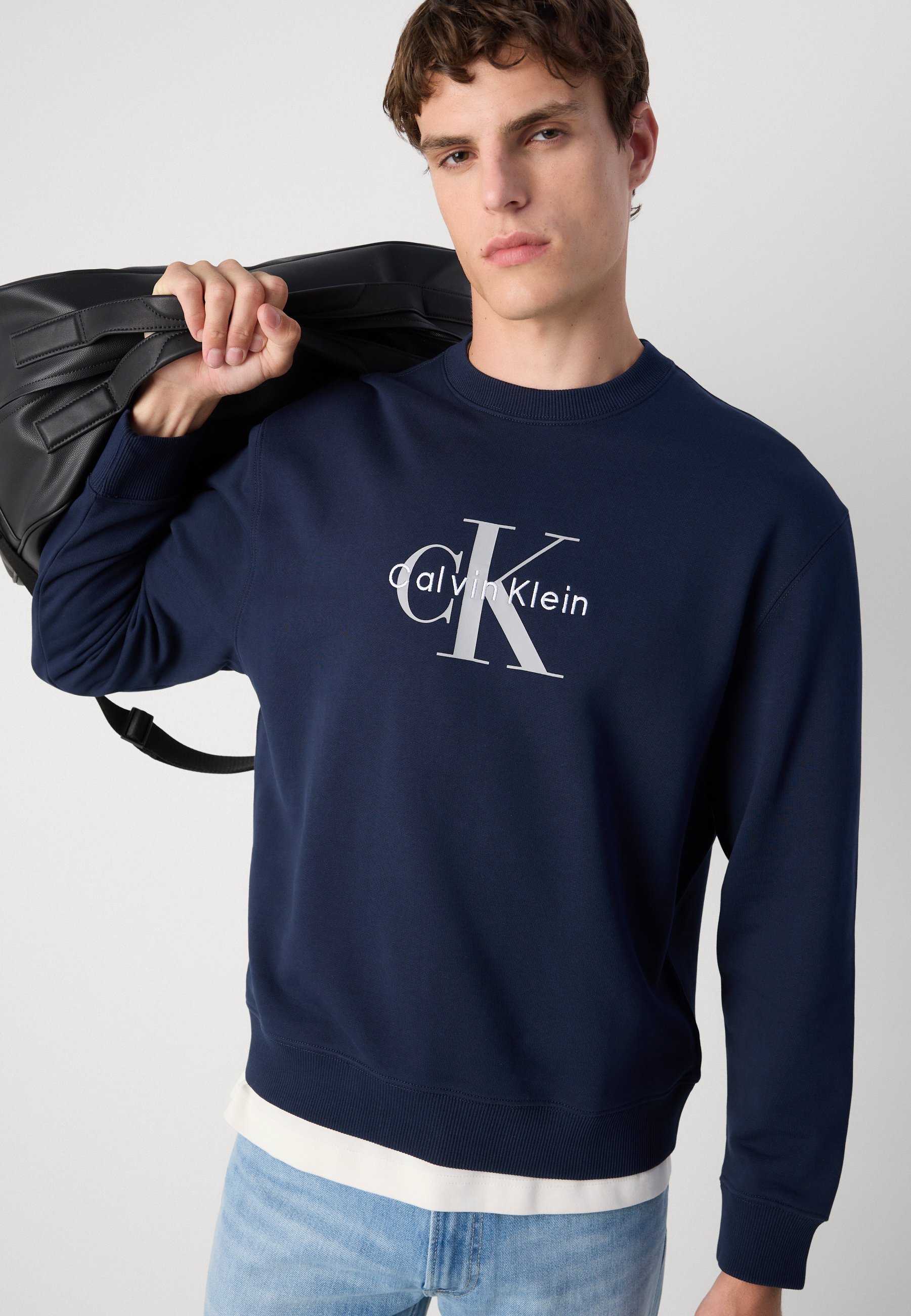 MONOLOGO - Mikina - black/white Calvin Klein Jeans