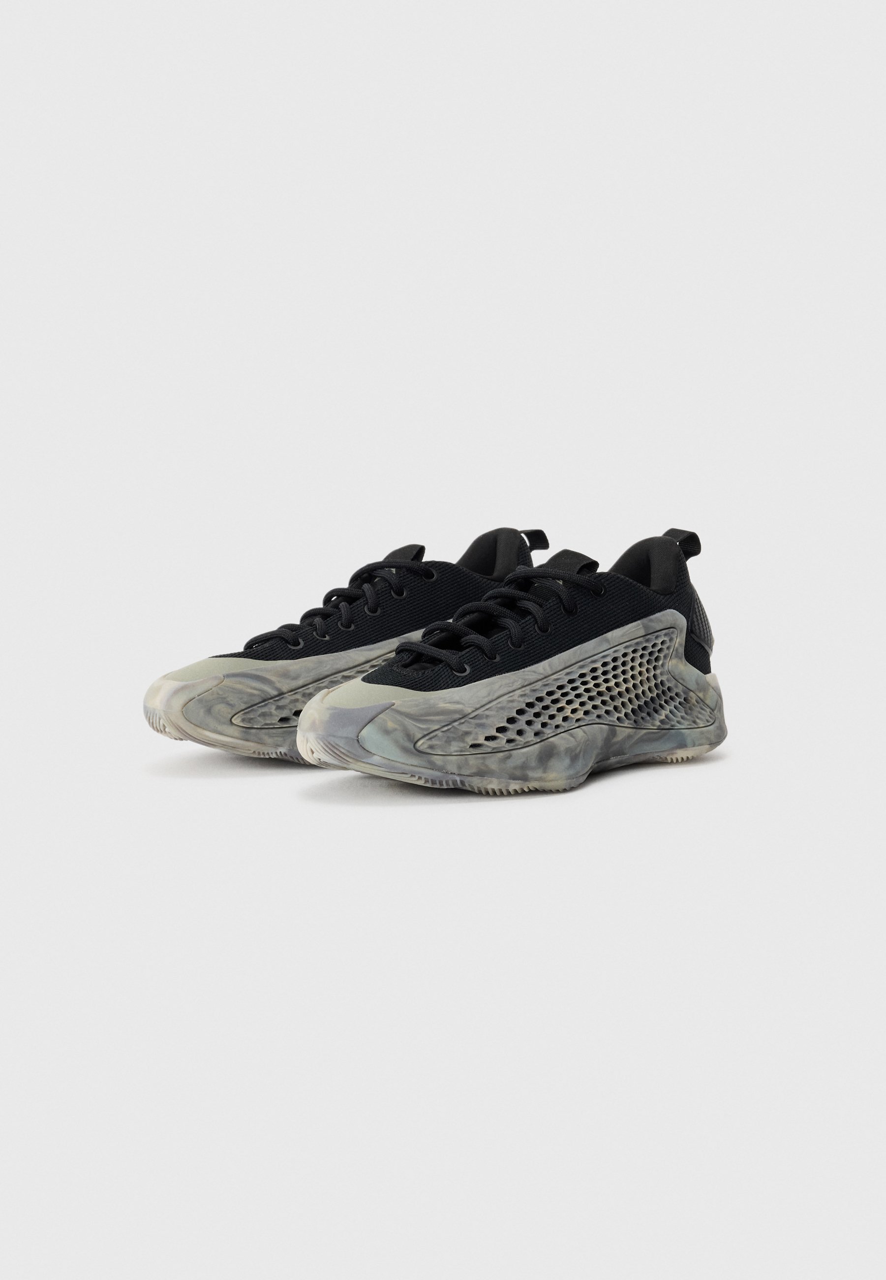 adidas Performance ANTHONY EDWARDS 1 UNISEXE - Chaussures de basketball - coloris argent galet/noir/beige
