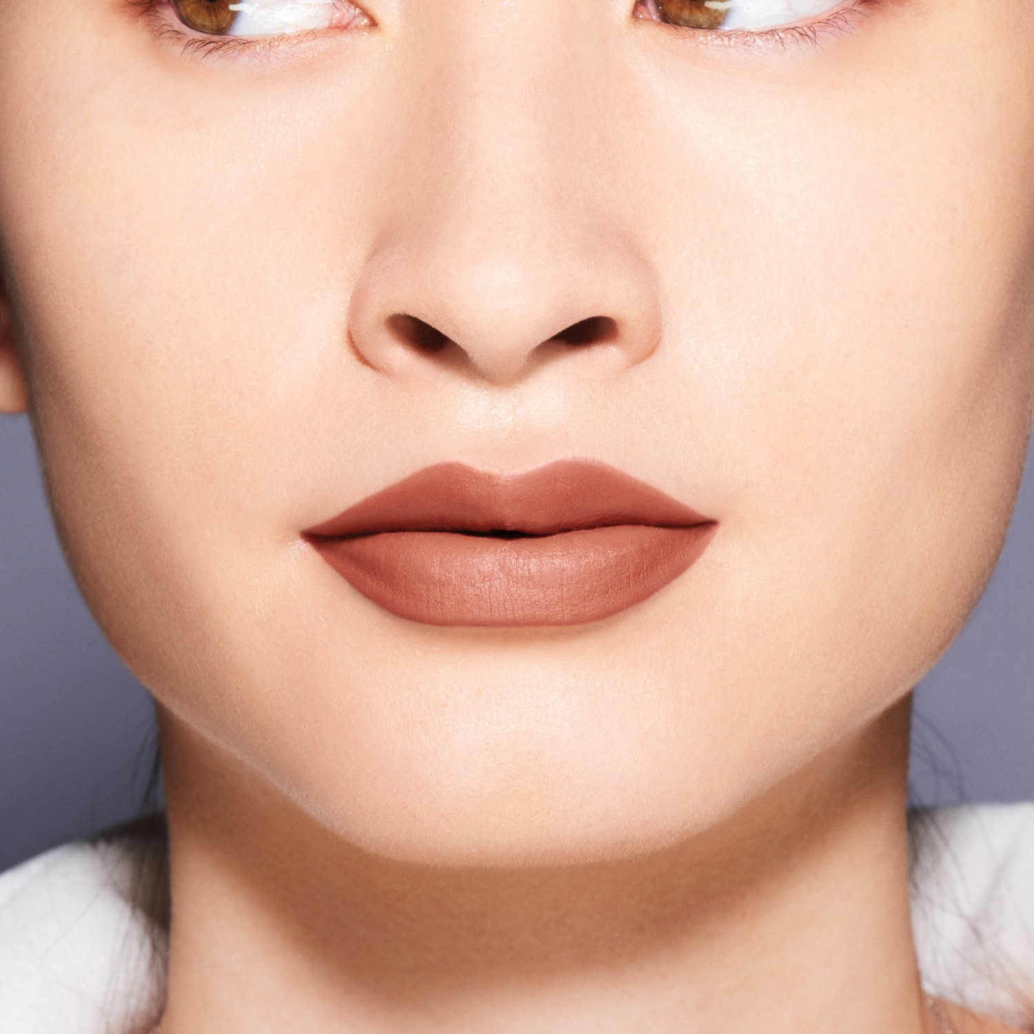 Shiseido ruž za usne Modern Matte puder - 4 g